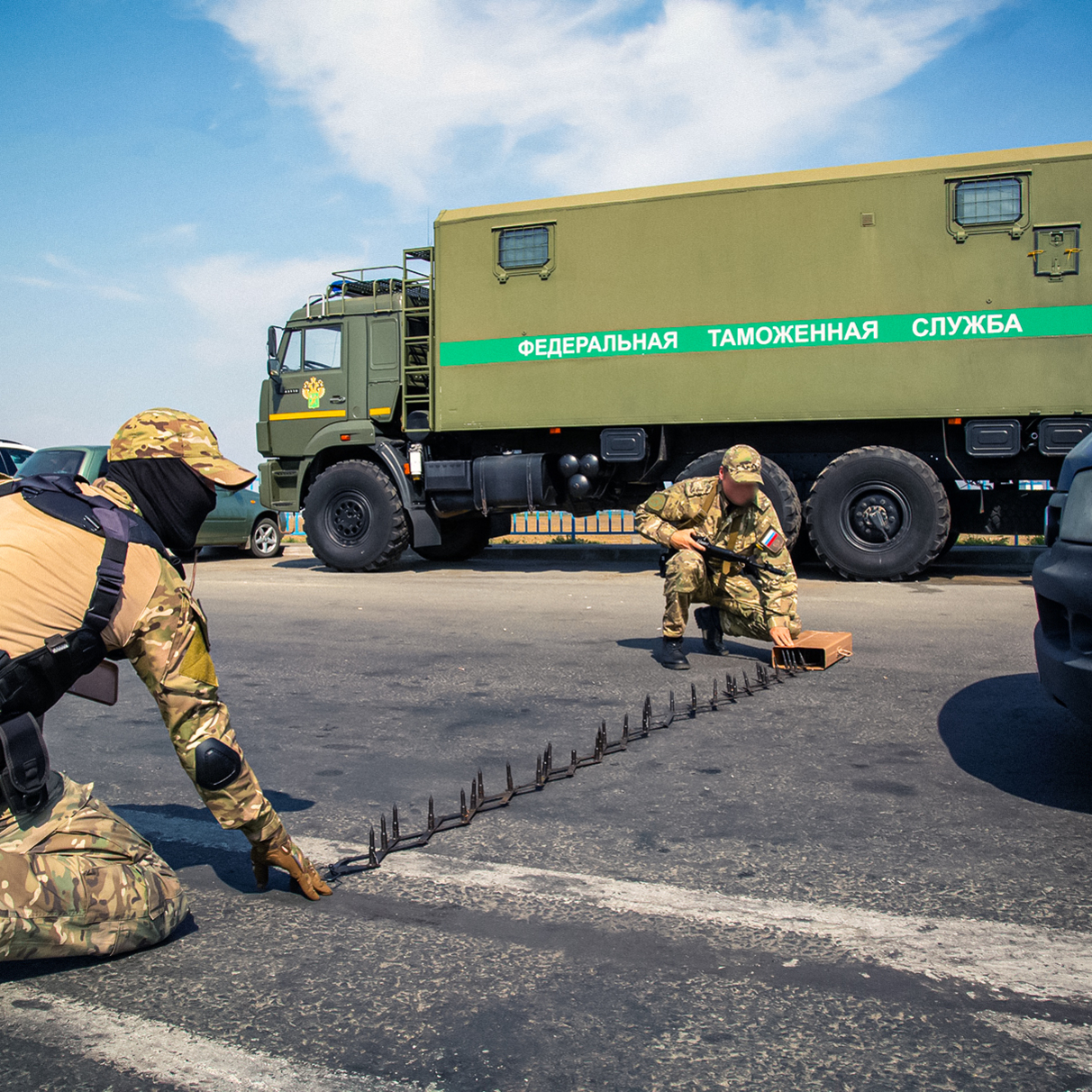 Еще одной российской службе дадут право останавливать автомобили для  досмотра — Motor