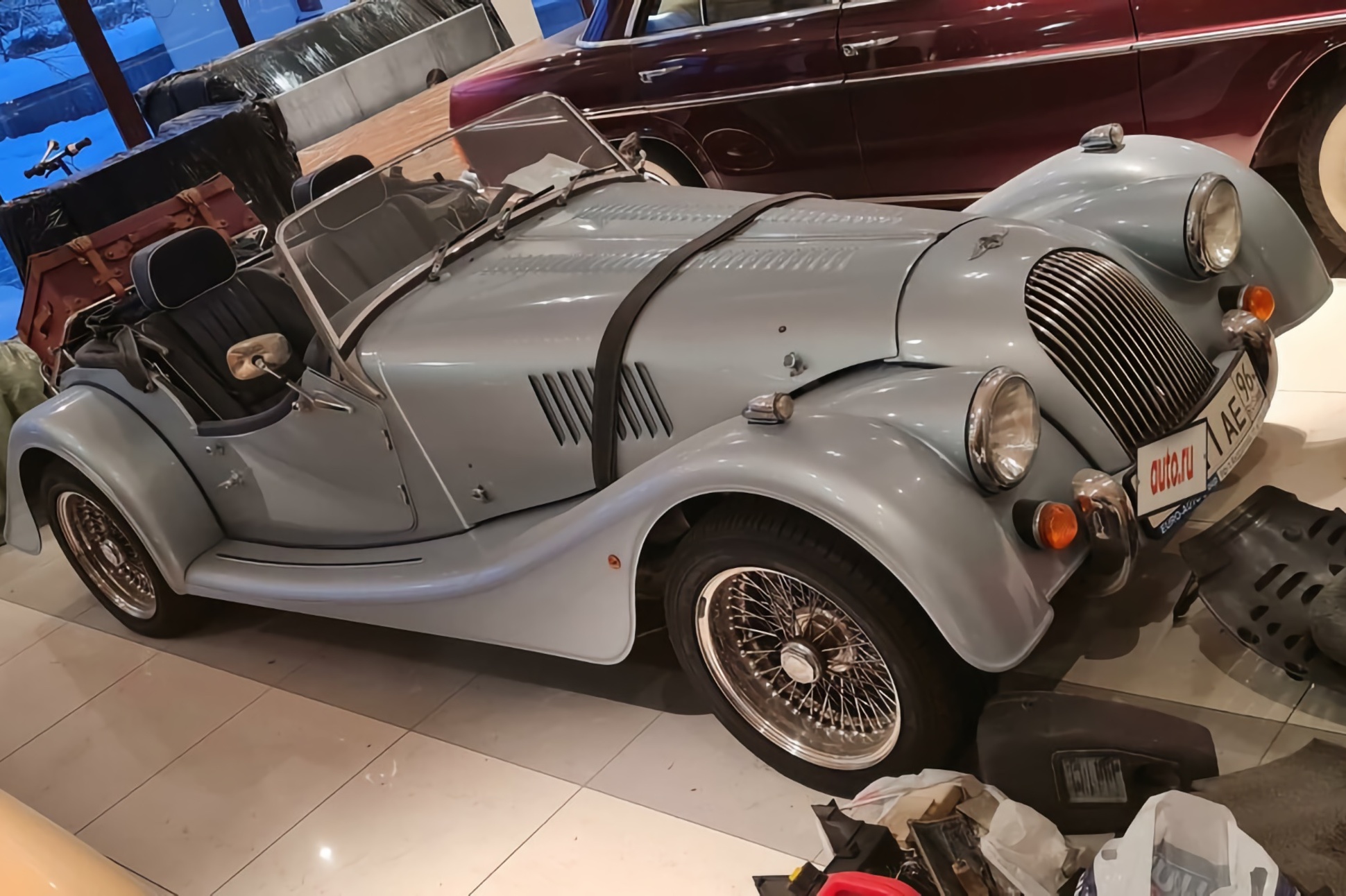 В России продают редкий британский спорткар Morgan Roadster. Очень дорого —  Motor