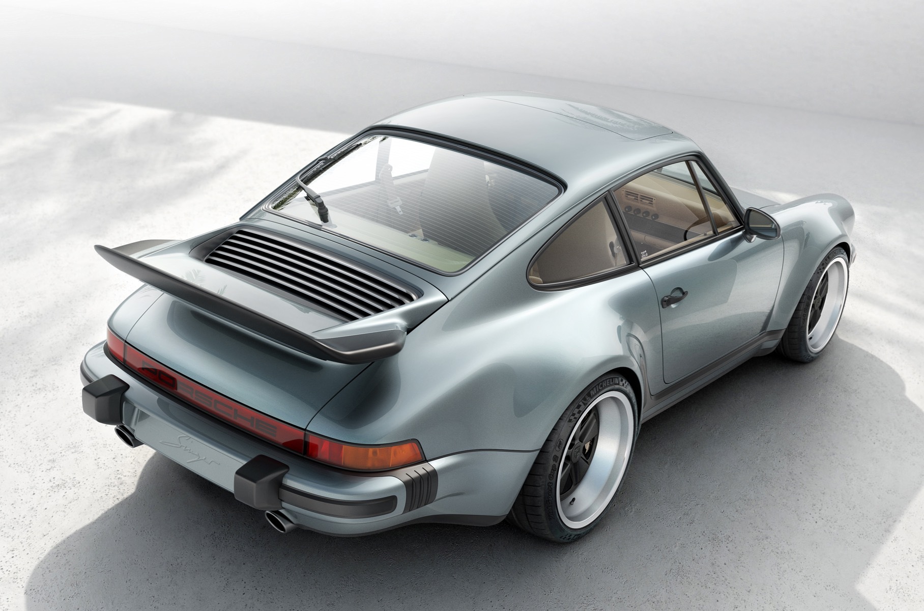 Porsche 911 by Singer