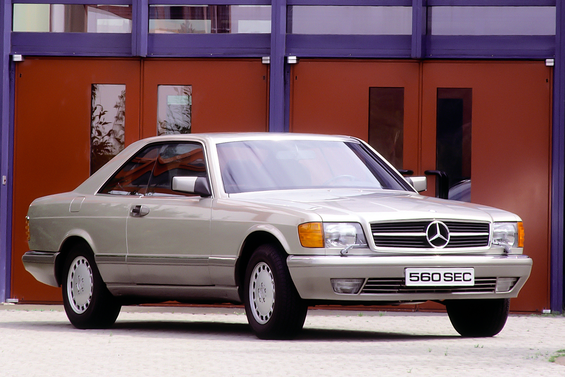 Роскошное «сто двадцать шестое» купе — один из лучших люксовых автомобилей 1980-х