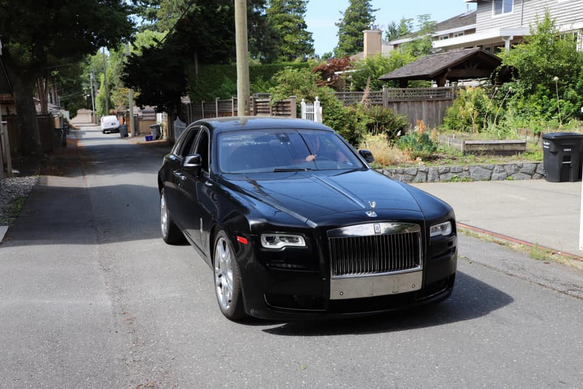 Электромобиль Rolls Royce c333cc