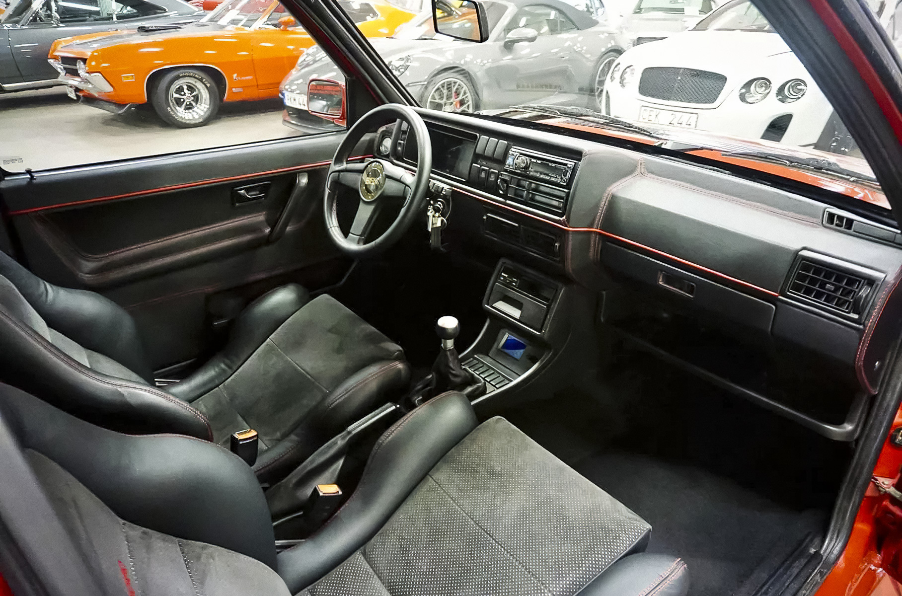 33-летний раллийный Volkswagen Golf продают дороже нового GTI