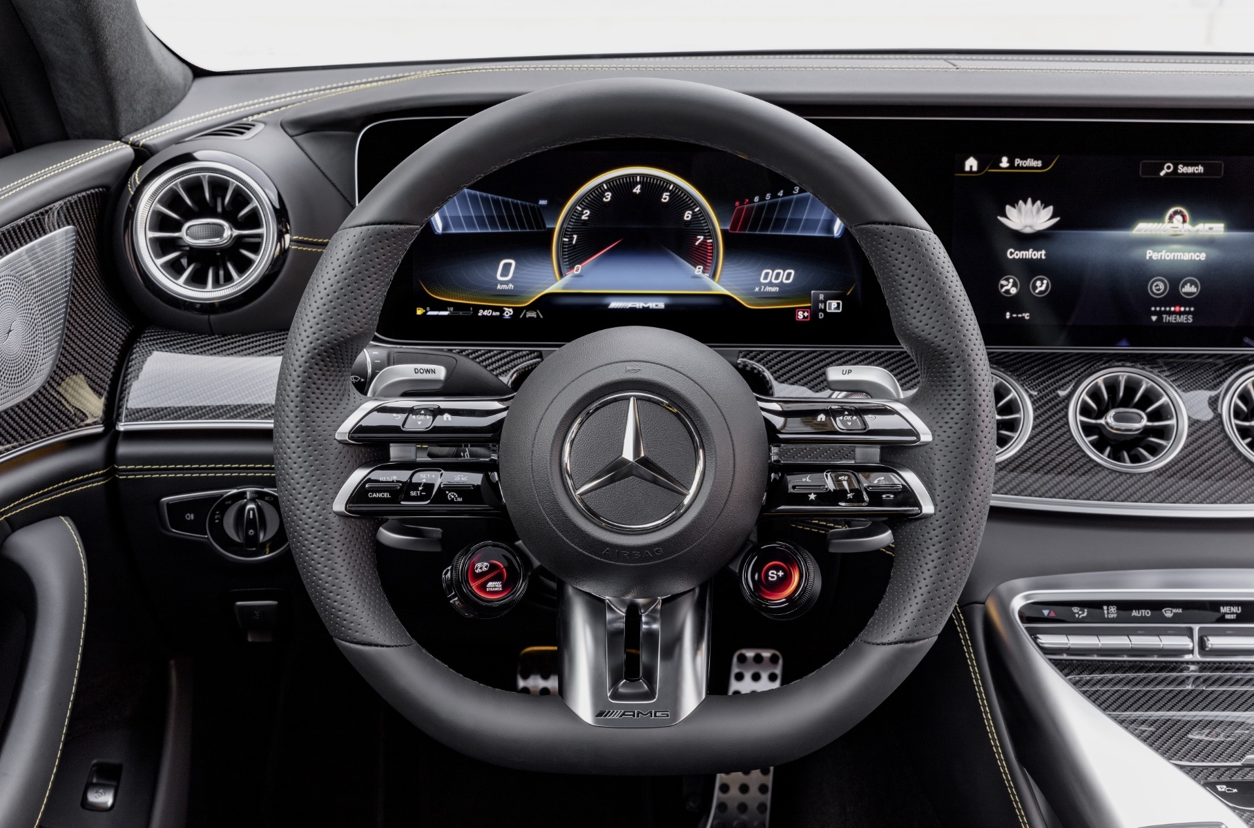 Спорткары Mercedes‑AMG GT 63 получили очередное обновление