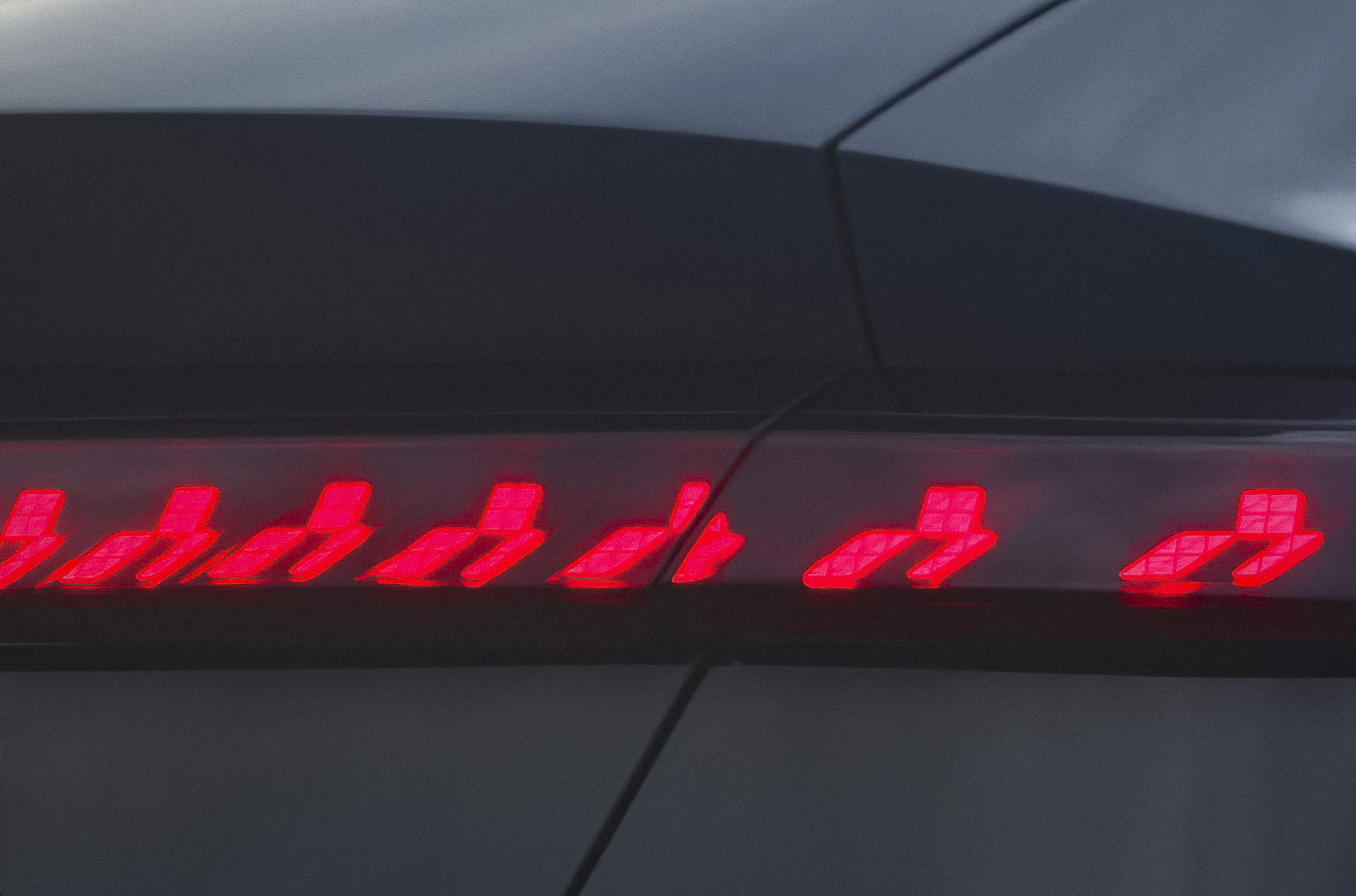 Посмотрите на первые фотографии электрического универсала Audi A6 Avant e-tron