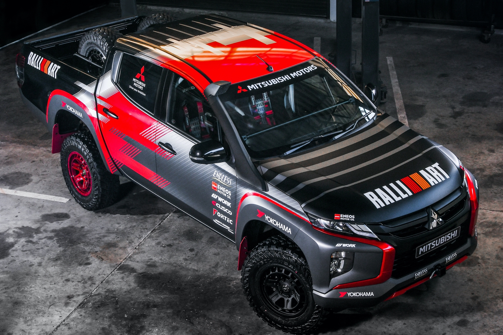 Пикап Mitsubishi L200 получил экстремальную версию — Motor