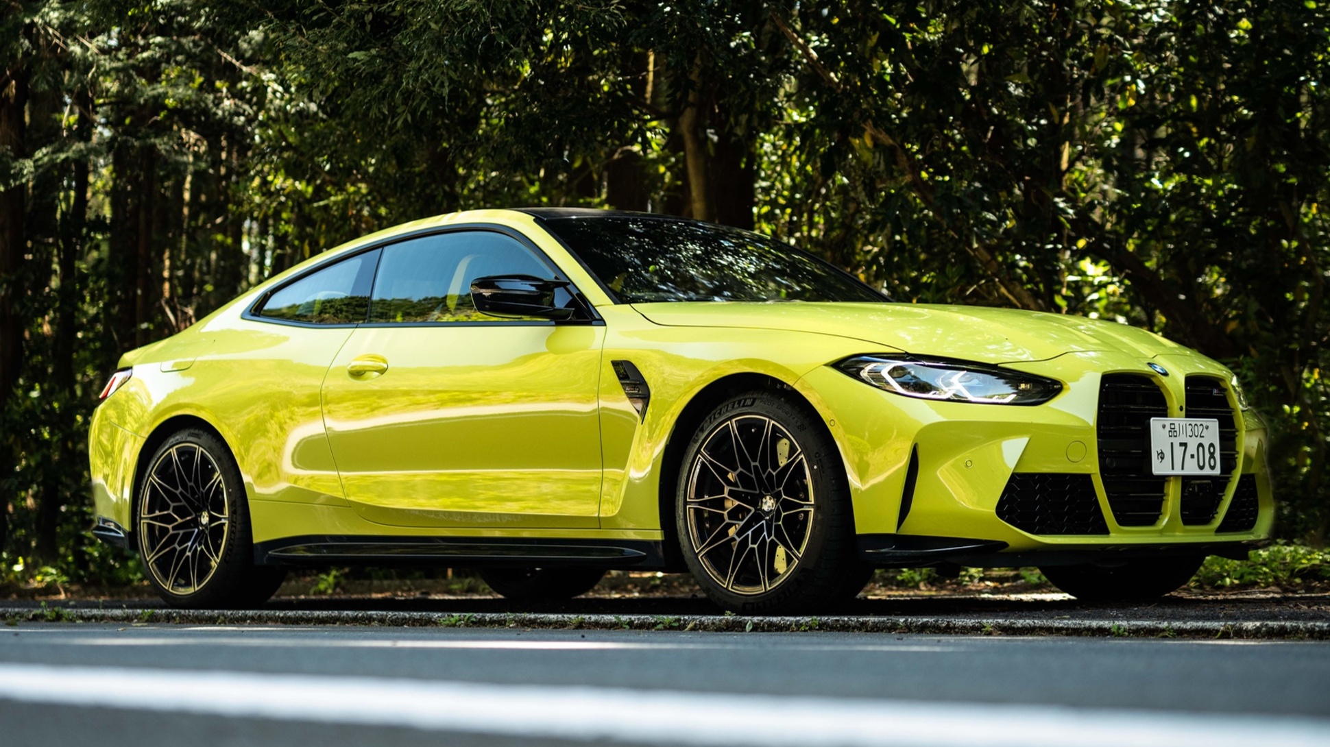 Видео: купе BMW M4 проехало Нюрбургринг быстрее Porsche Carrera GT — Motor