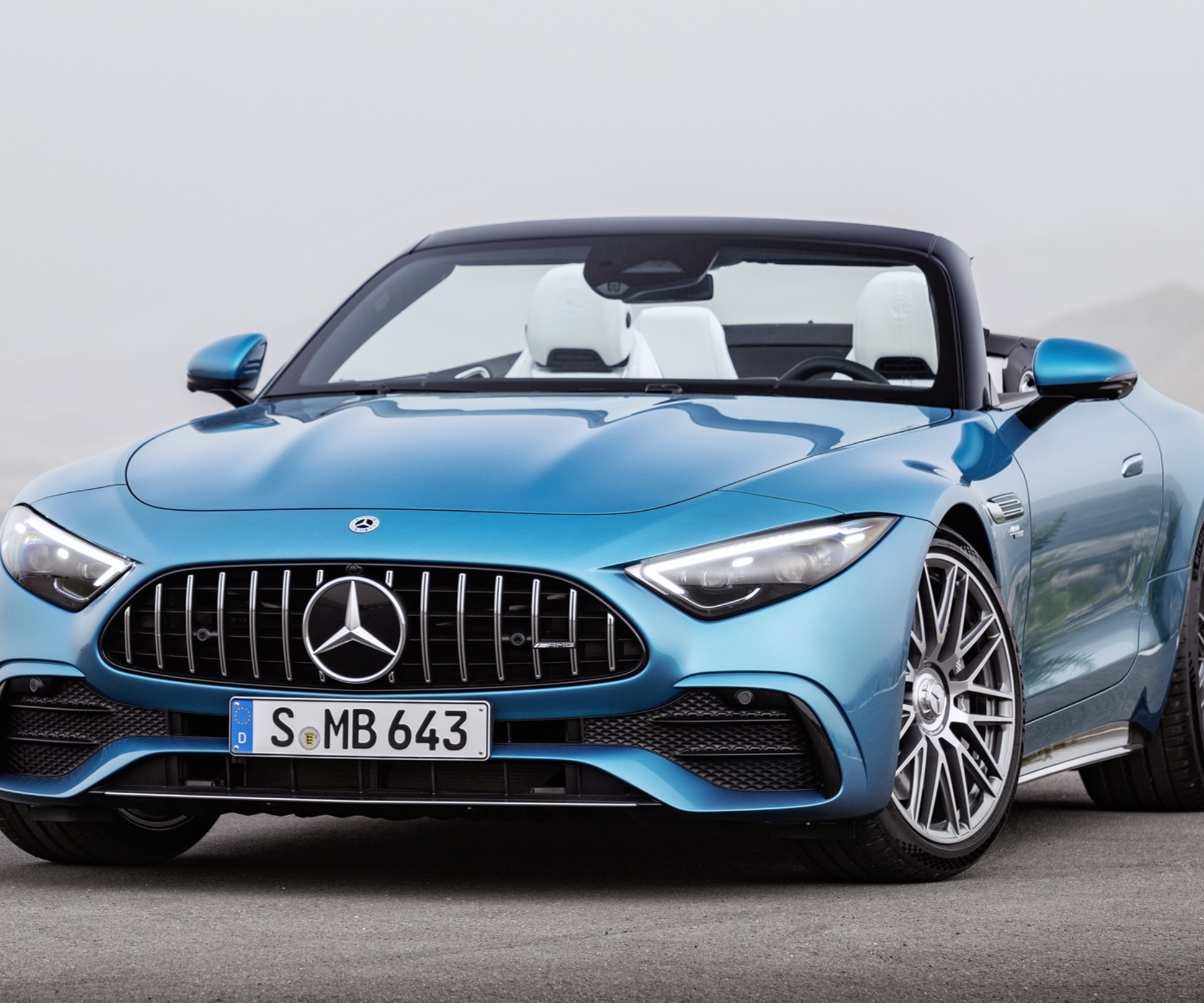 Mercedes-AMG SL: начальная версия с электрическим турбокомпрессором — Motor