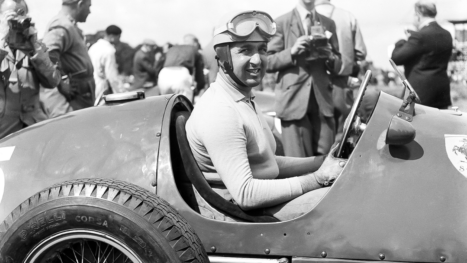 Альберто Аскари, первый чемпион мира Формулы 1 на автомобиле Ferrari