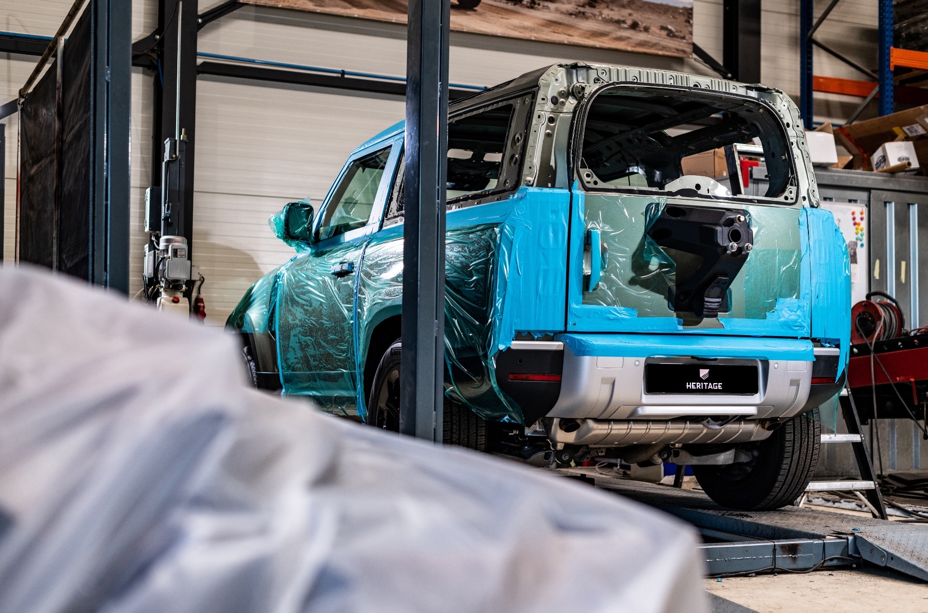Кабриолет на базе нового Land Rover Defender: первые фотографии