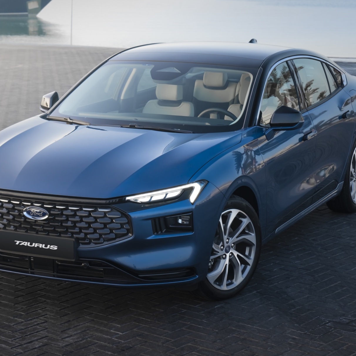 Ford Taurus 2022