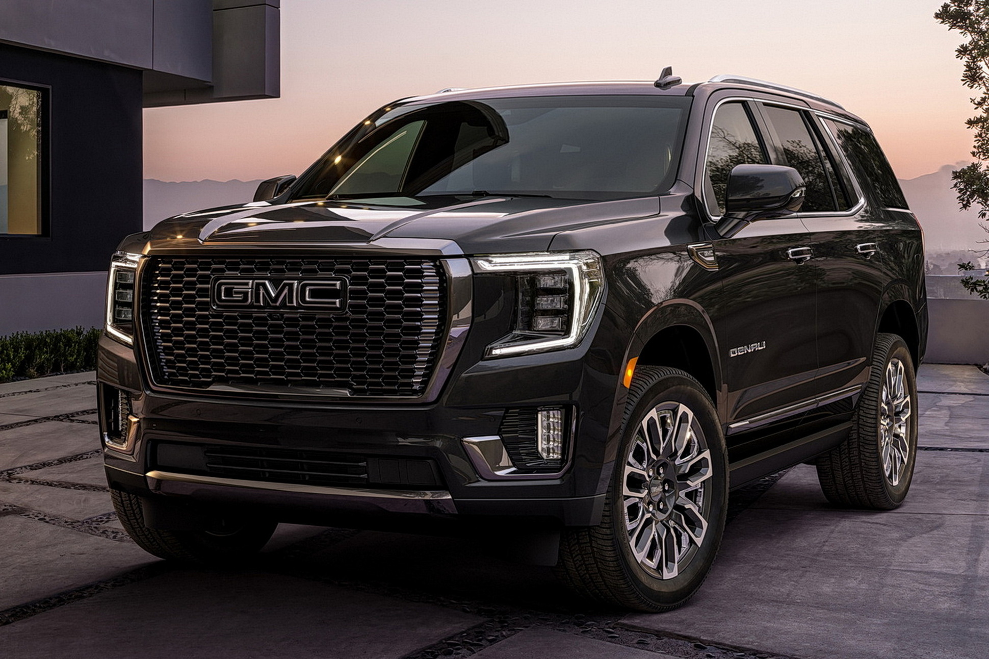 Представлен сверхроскошный внедорожник GMC Yukon Denali Ultimate — Motor