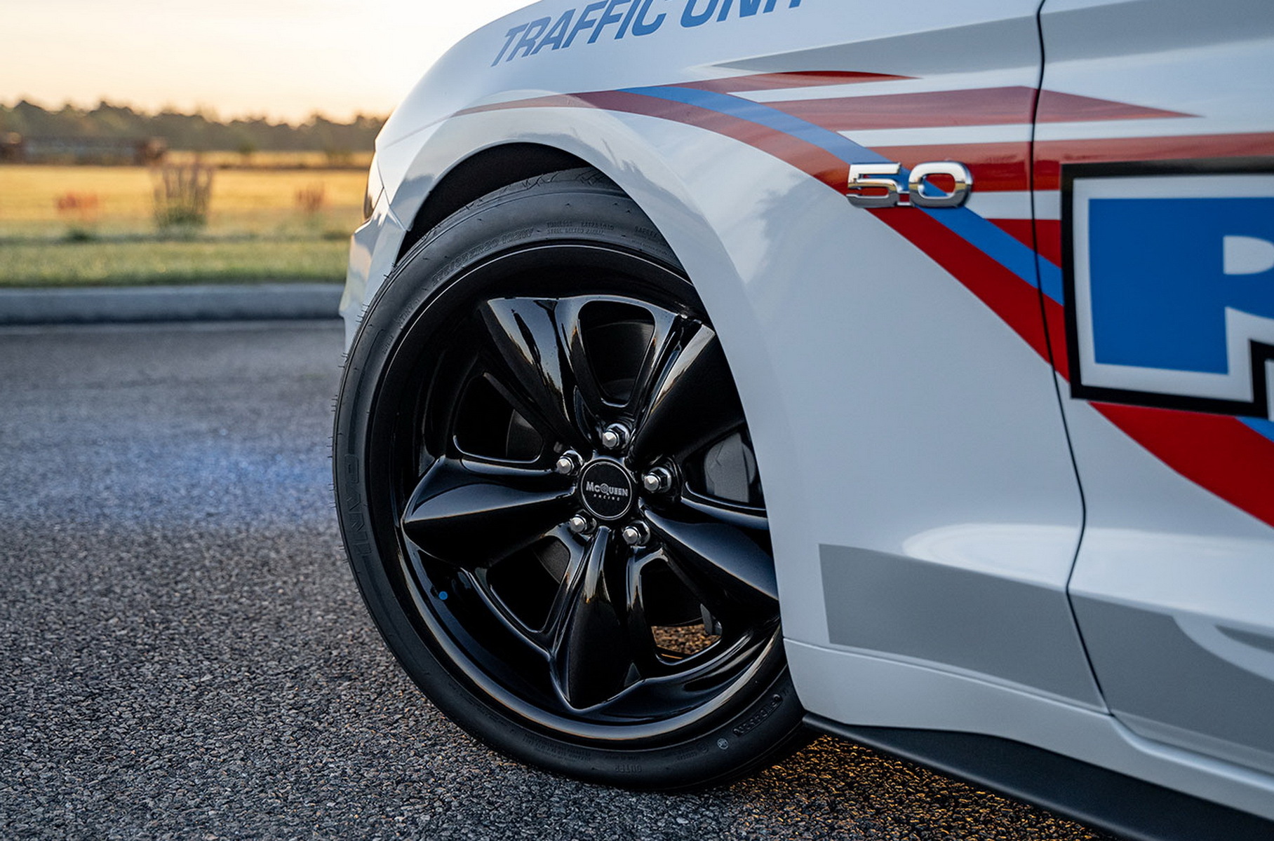 В США создали особый Ford Mustang для полицейских