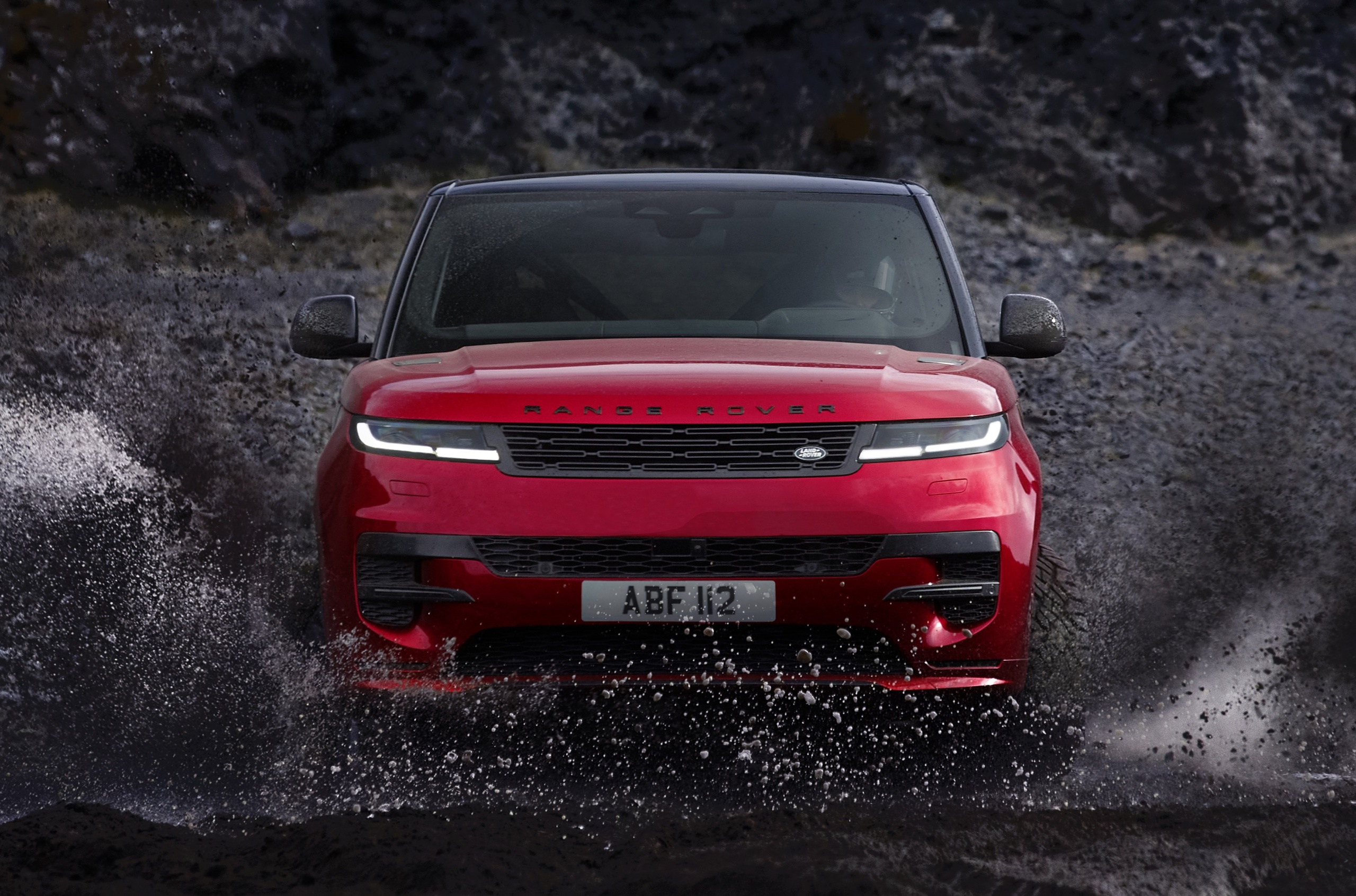 Новый Range Rover Sport: всё, что нужно знать