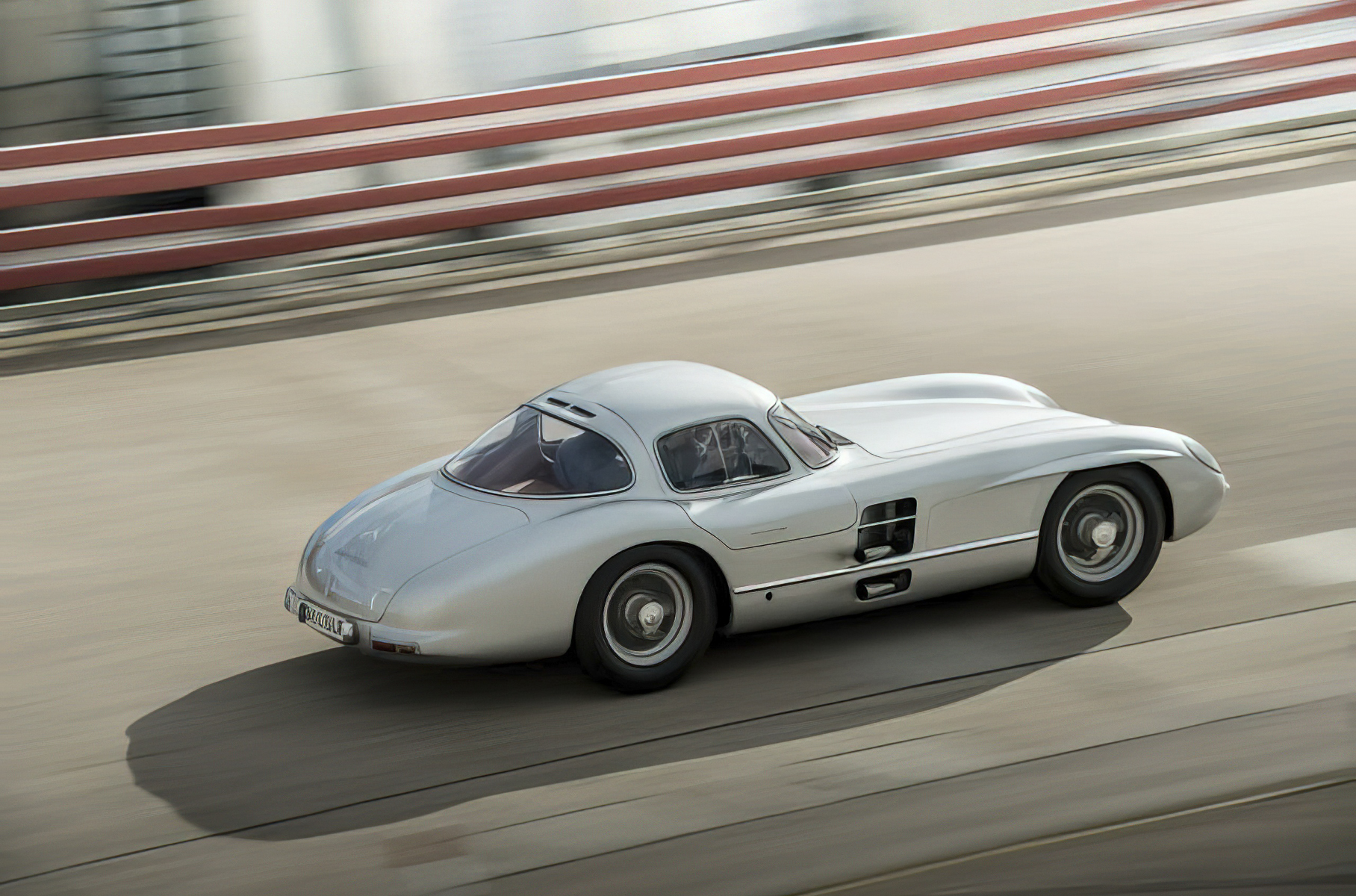 Mercedes-Benz 300 SLR Uhlenhaut Coupe