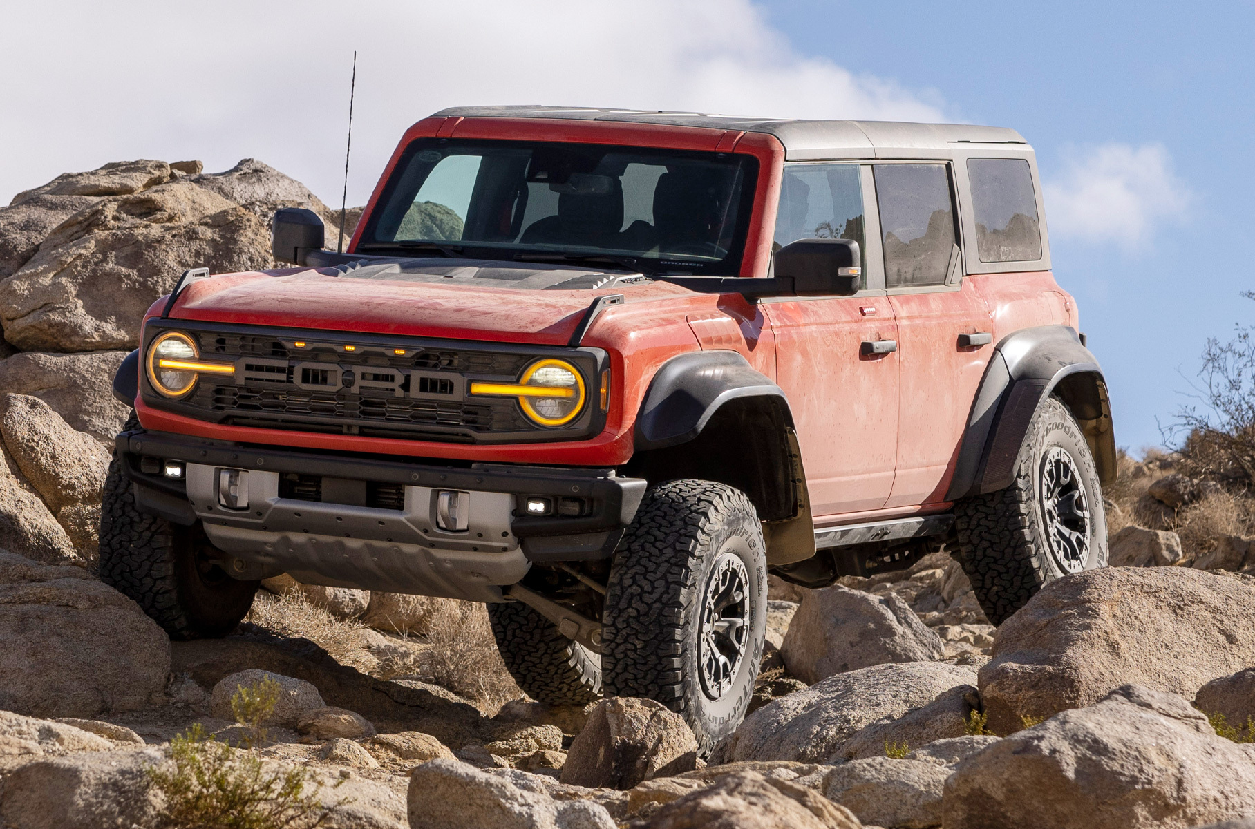 Мощные и проходимые: Ford Bronco Raptor и другие экстремальные внедорожники  - Рамблер/авто