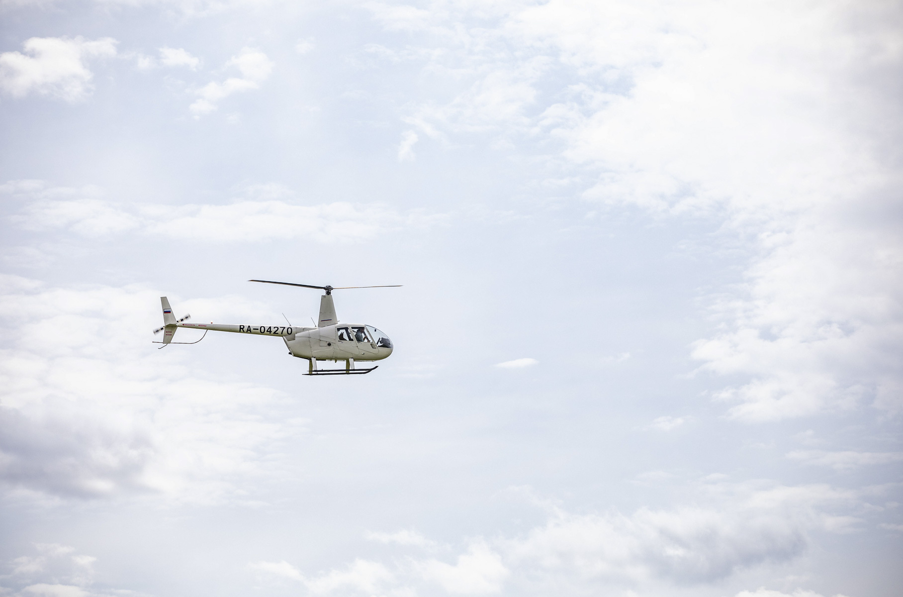 Зрители могли совершить воздушную прогулку на вертолете и прокатиться на дрифт-такси