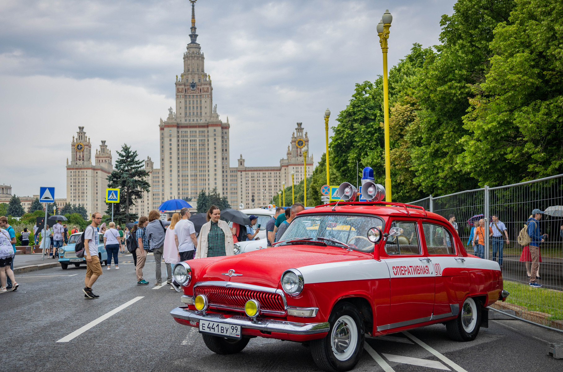 Москва в стиле ретро: лучшие экспонаты фестиваля «Ретрорейс»