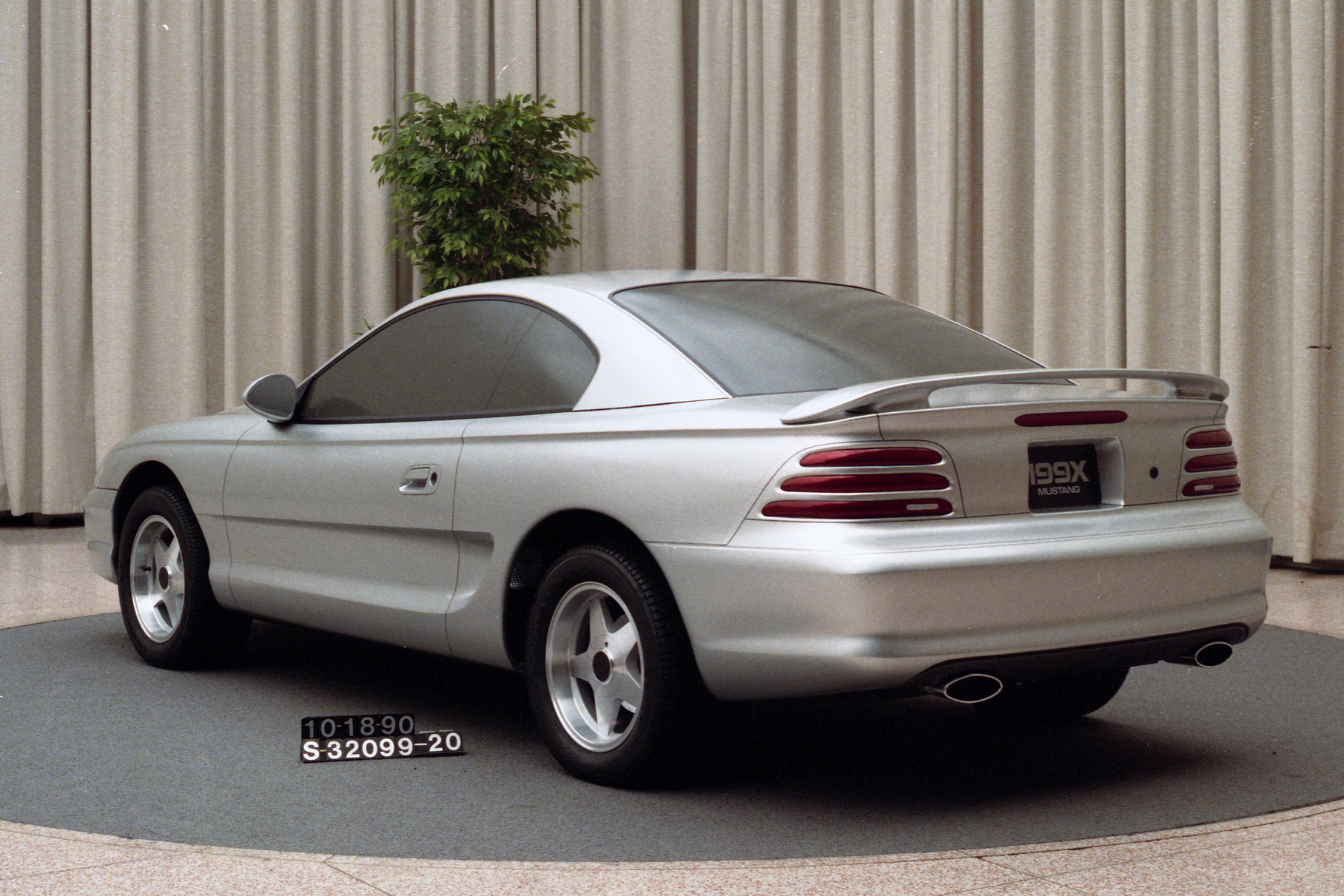 Редкие фотографии из архива Ford: как рождался Mustang четвёртого поколения