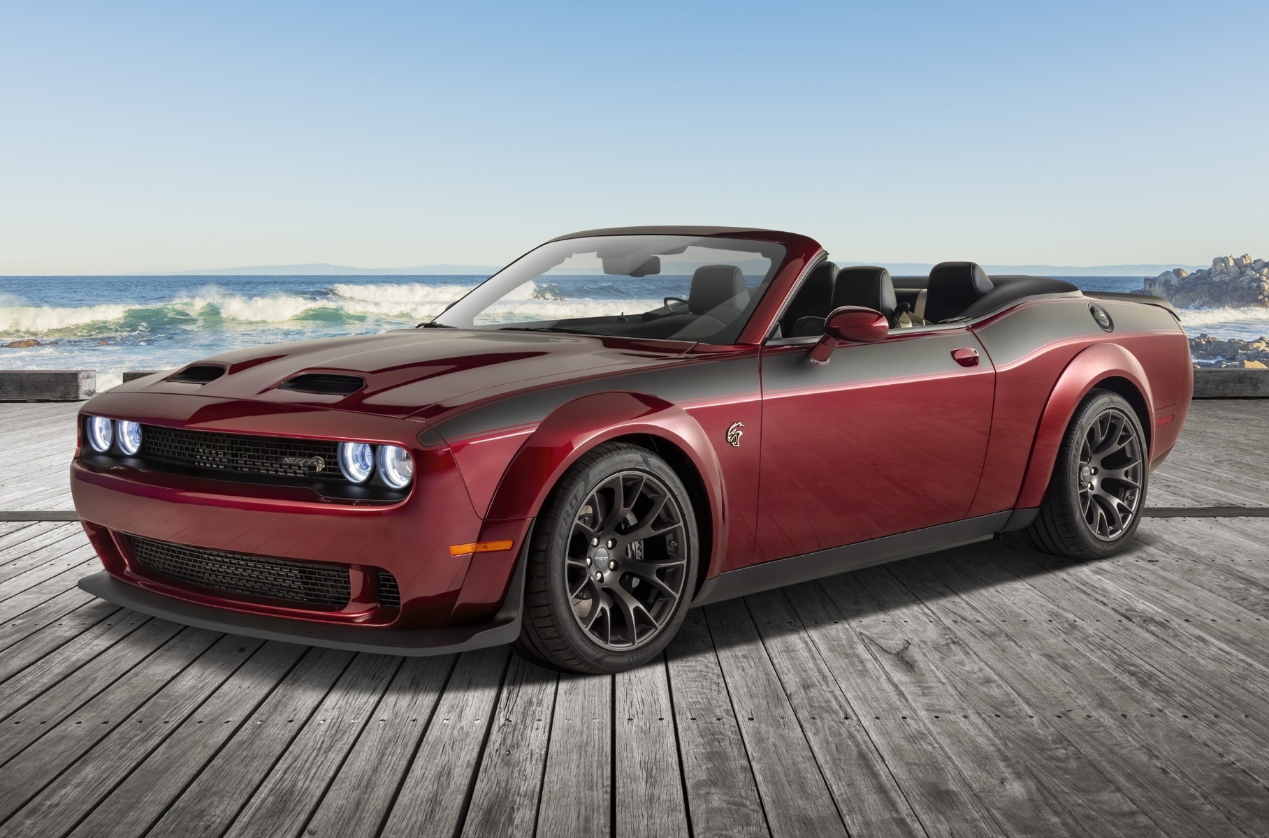 Dodge начал продавать кабриолеты Challenger — Motor