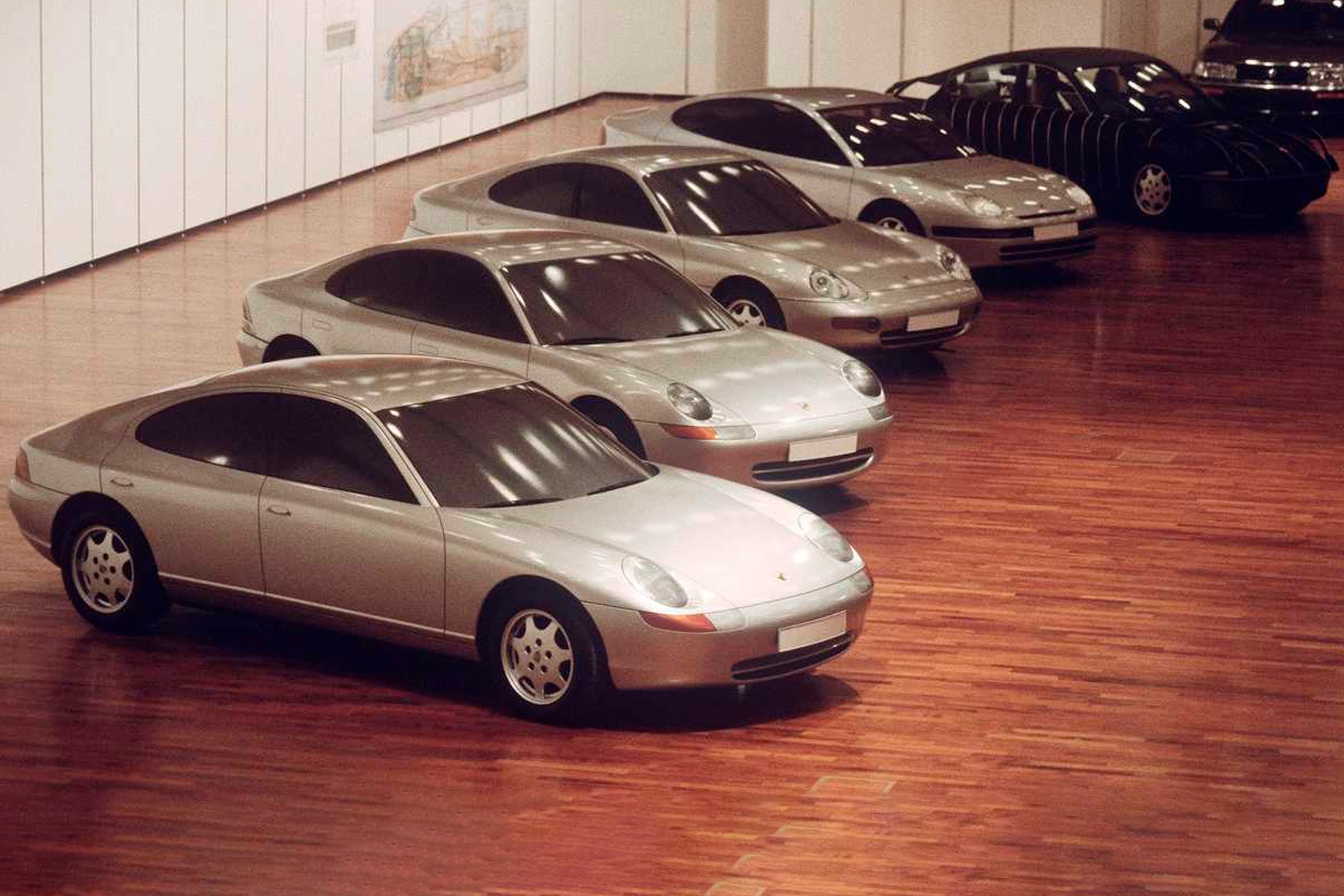 Прототипы отмененного Porsche 989