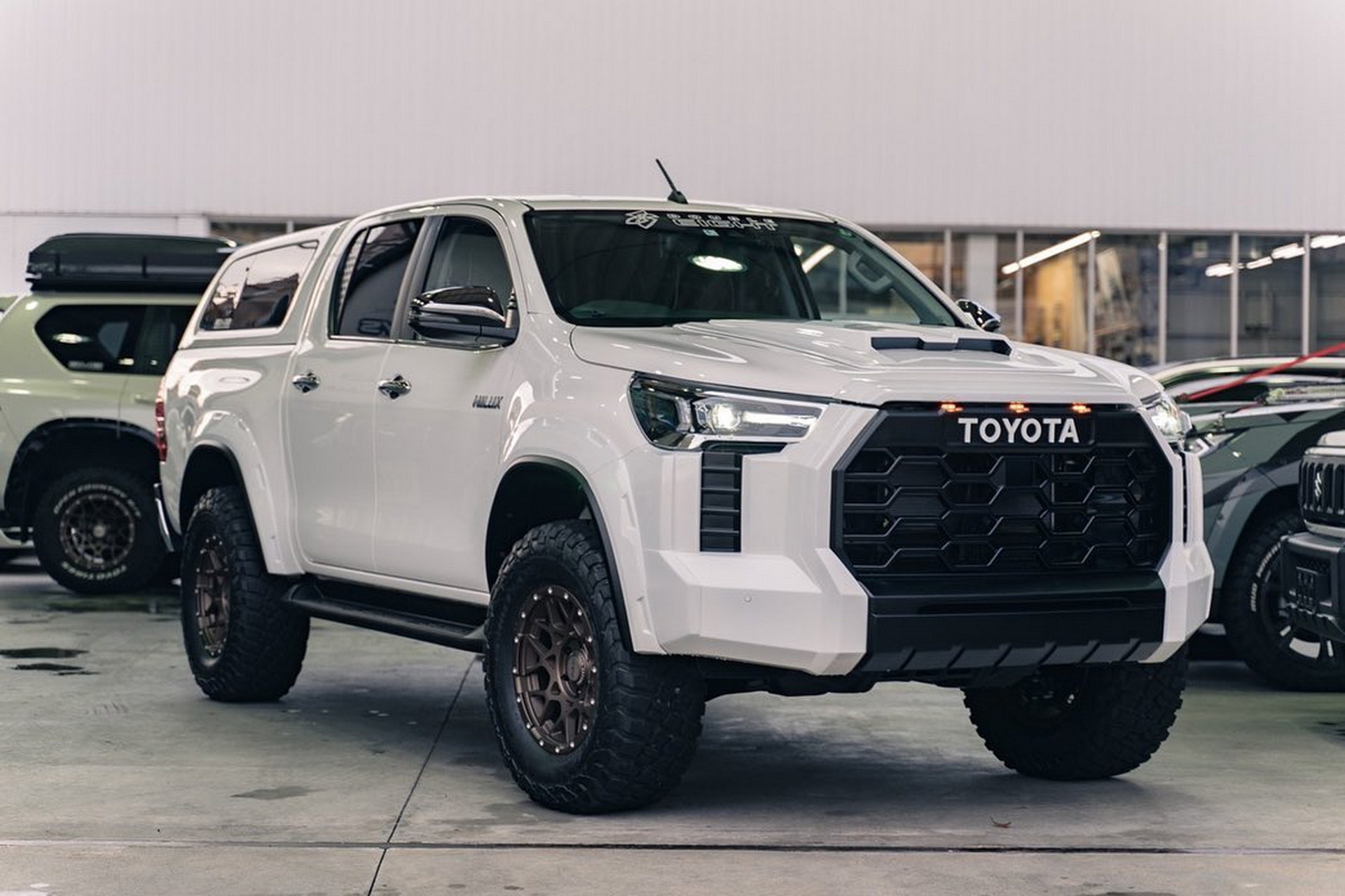 Toyota Hilux тюнеры превратили в аналог новой Tundra