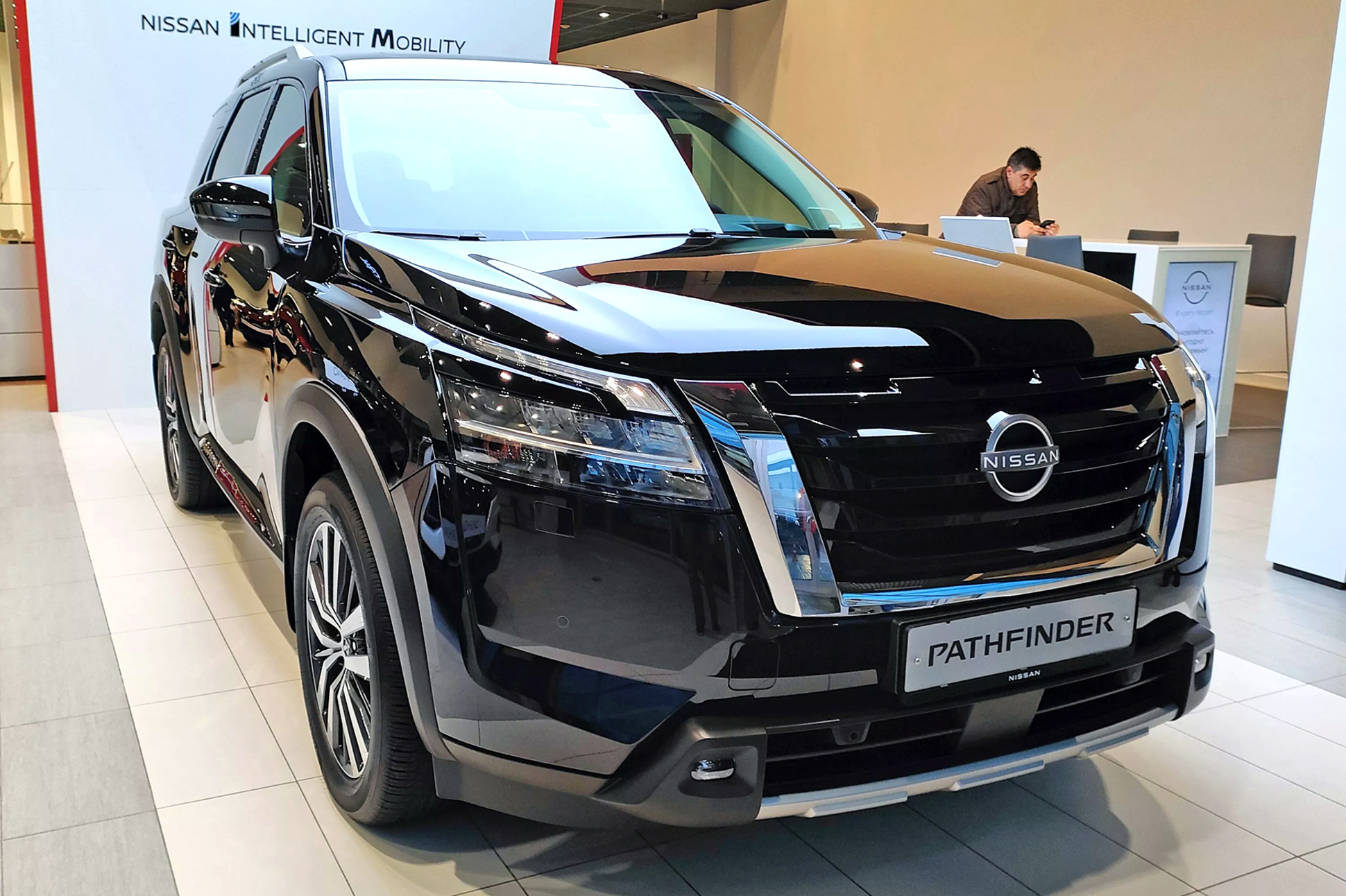 Сколько дилеры в России просят за новый Nissan Pathfinder — Motor