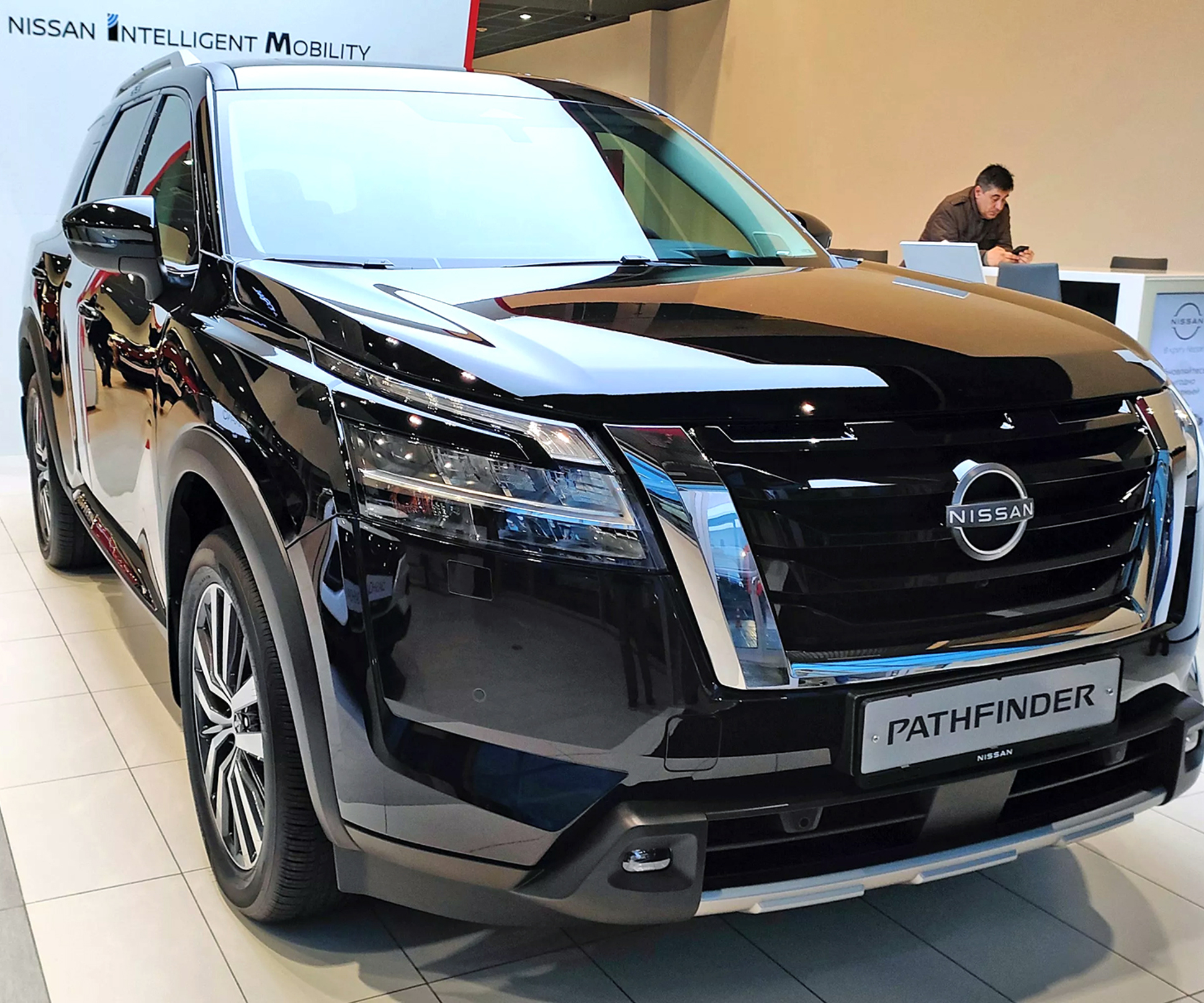 Сколько дилеры в России просят за новый Nissan Pathfinder — Motor