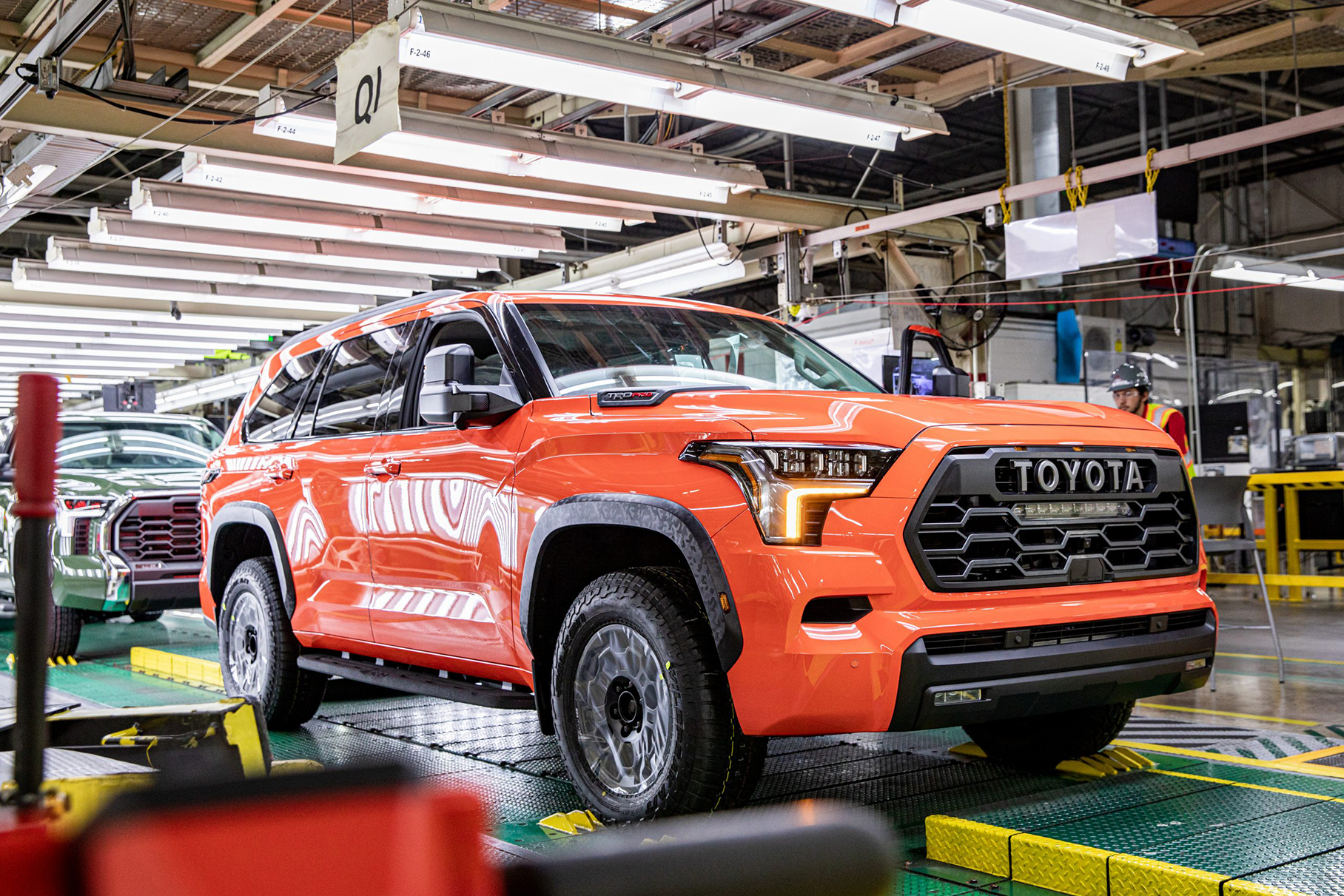 Началось производство Toyota Sequoia нового поколения