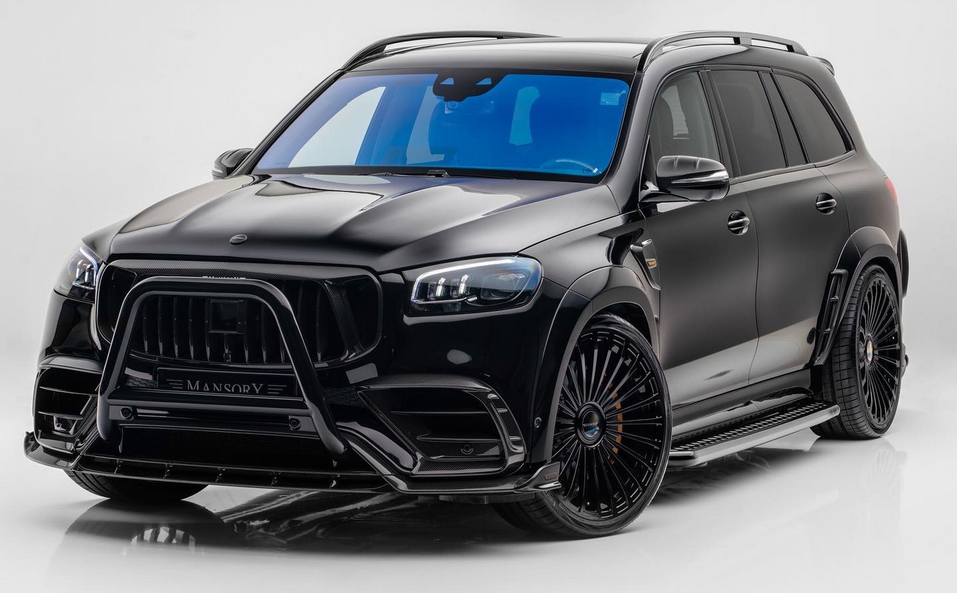 Mercedes-AMG GLS 63 получил тюнинг c «кенгурятником» от Mansory - Рамблер/ авто