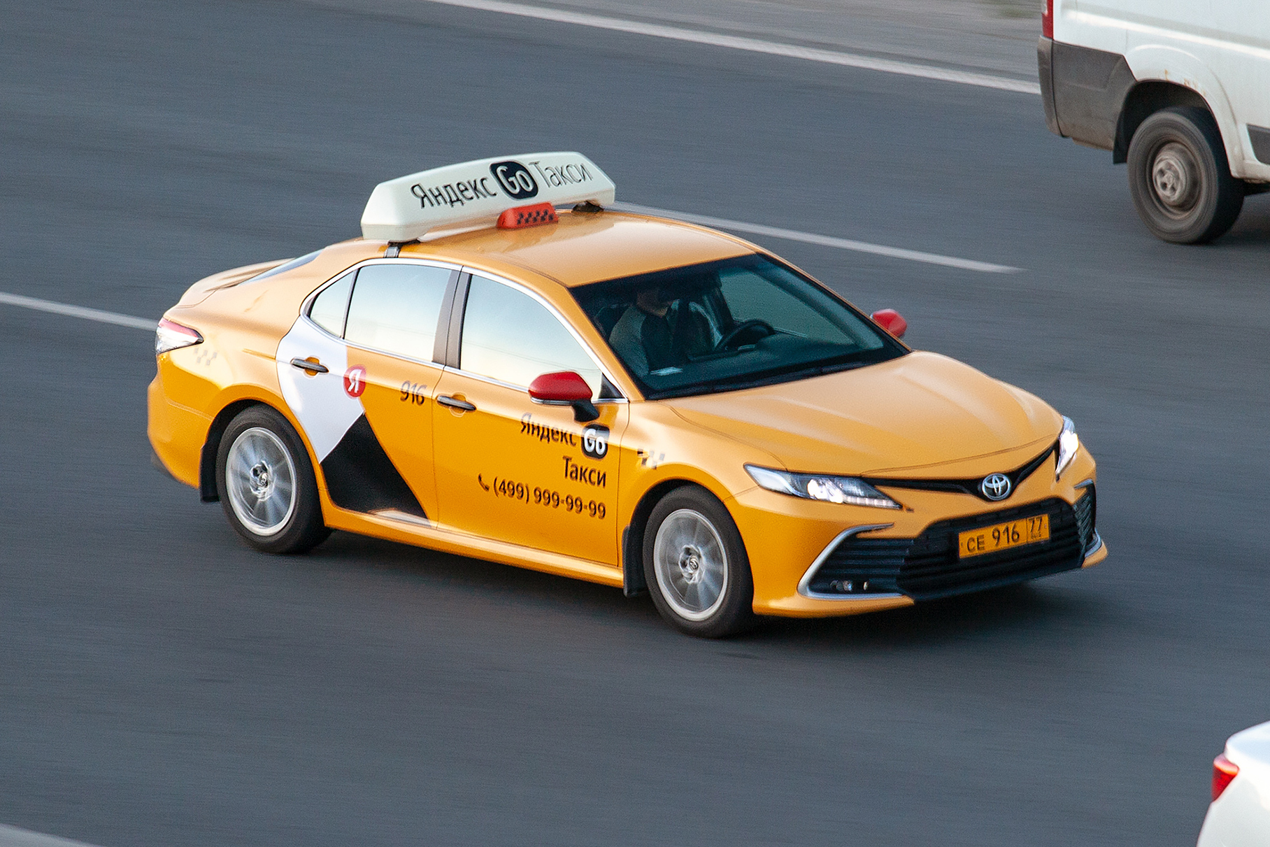 Toyota Camry скоро исчезнет из российских такси-сервисов