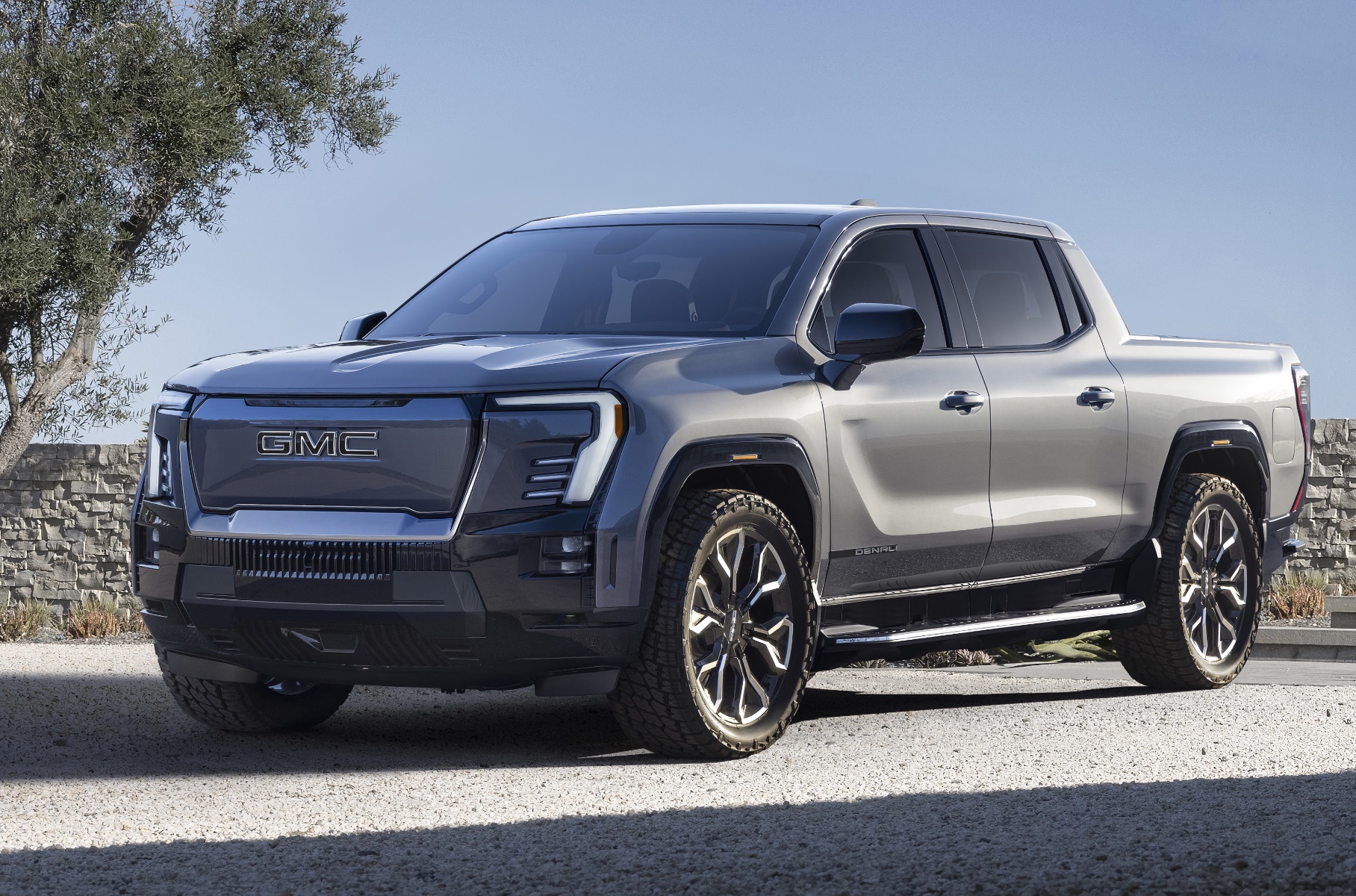 Представлен роскошный электрический пикап GMC Sierra EV Denali — Motor