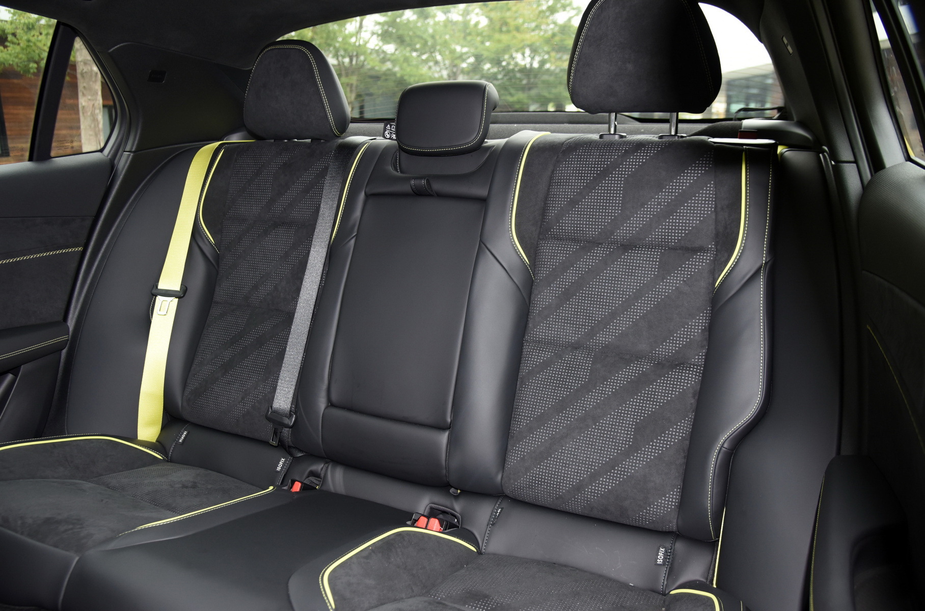 Салон обновлённого Lynk & Co 03+, autohome.com.cn