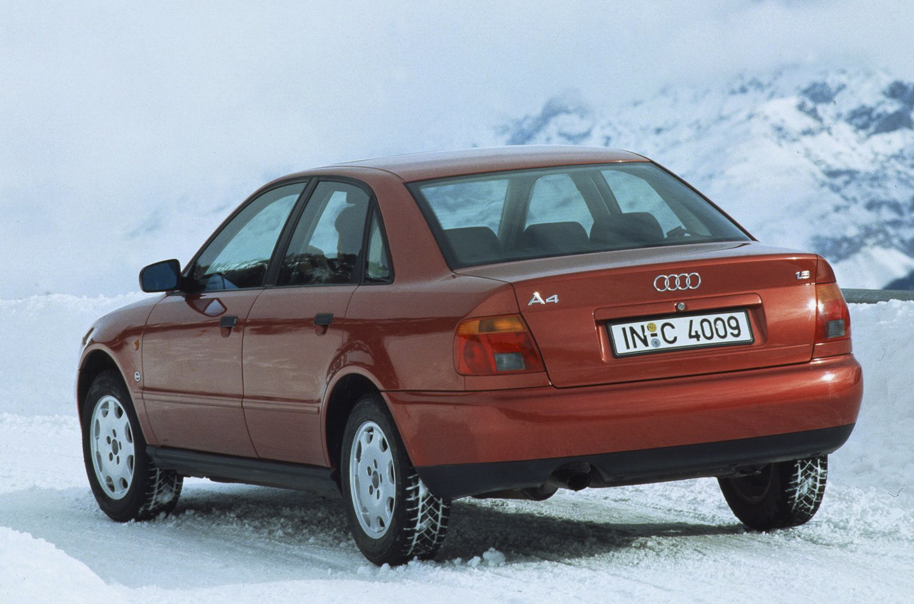 Ауди а4 б5 седан купить. Audi a4 b5 1994. Audi a4 1994. Ауди а4 b5. Audi a4 1997.