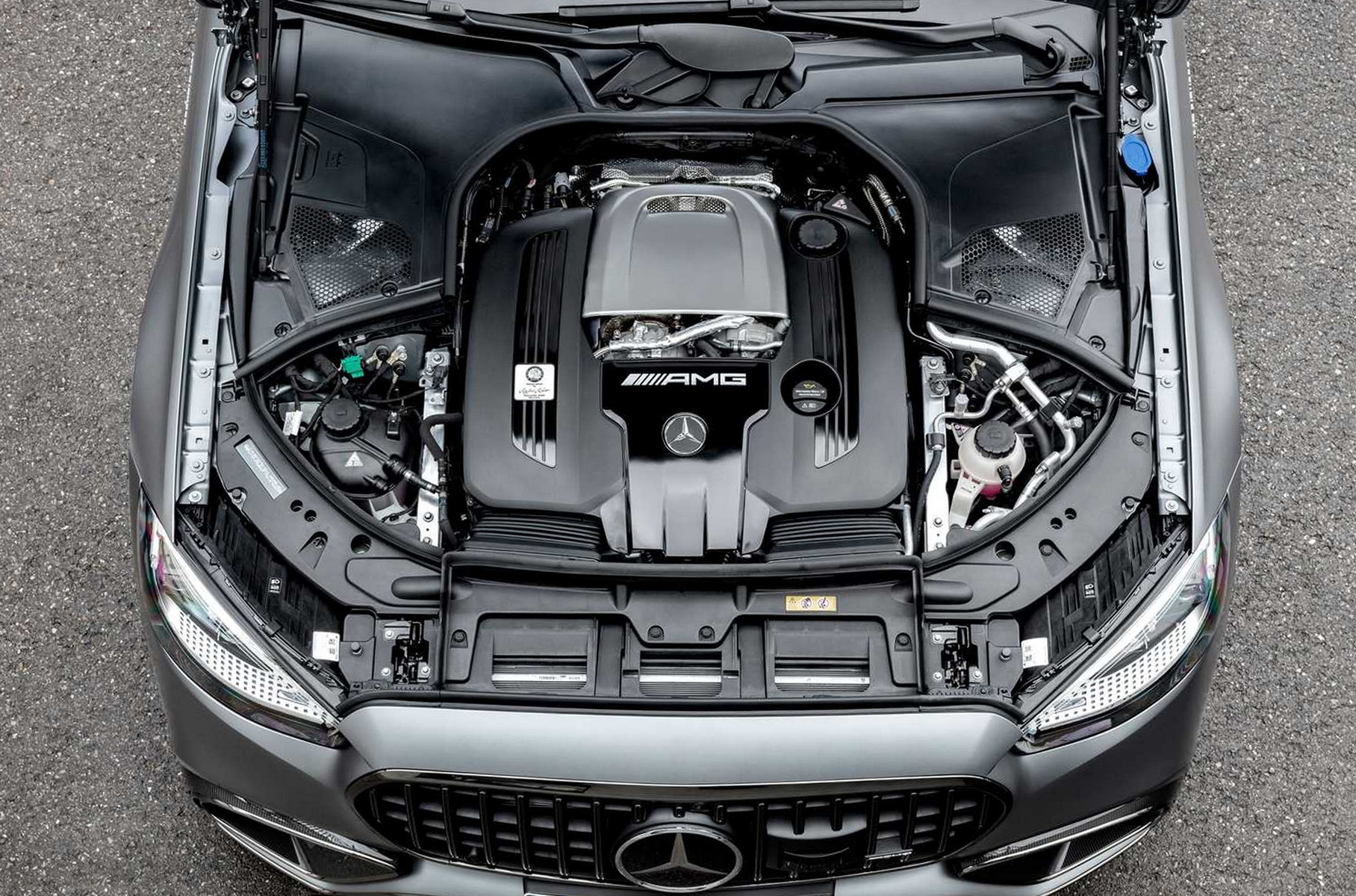 Представлен гибридный суперседан Mercedes-AMG S 63