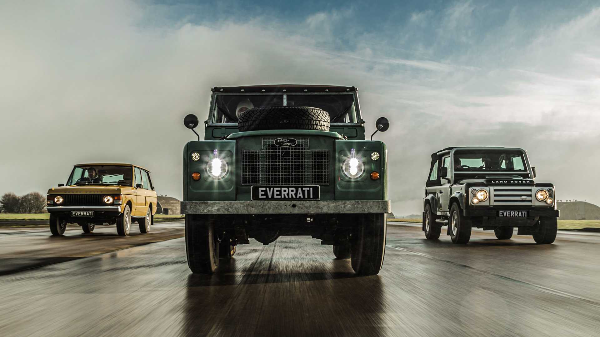 Everrati показала электрокары на базе классических Range Rover и Land Rover  Defender - Рамблер/авто