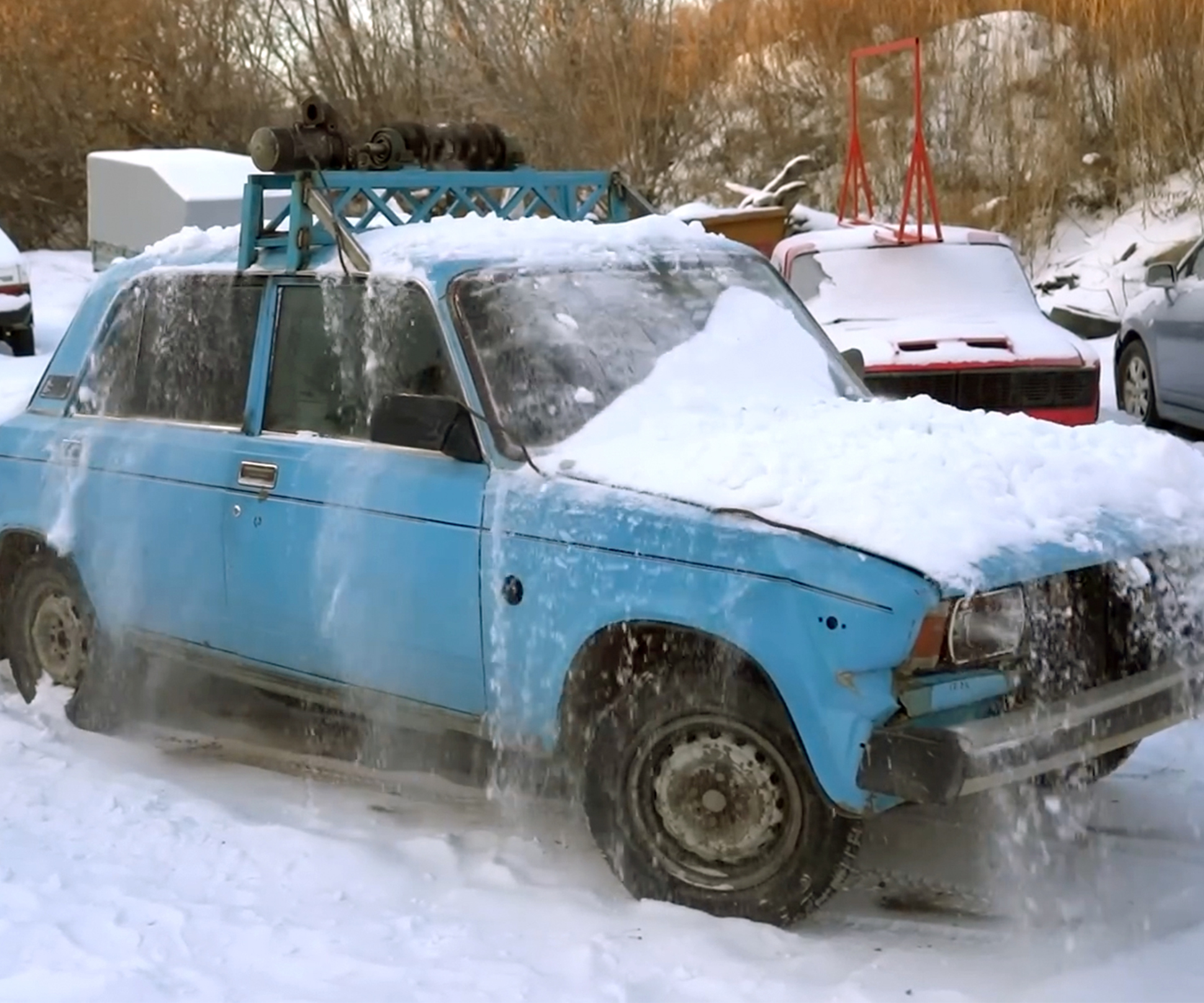 Видео: в России сделали самоочищающийся от снега автомобиль — Motor