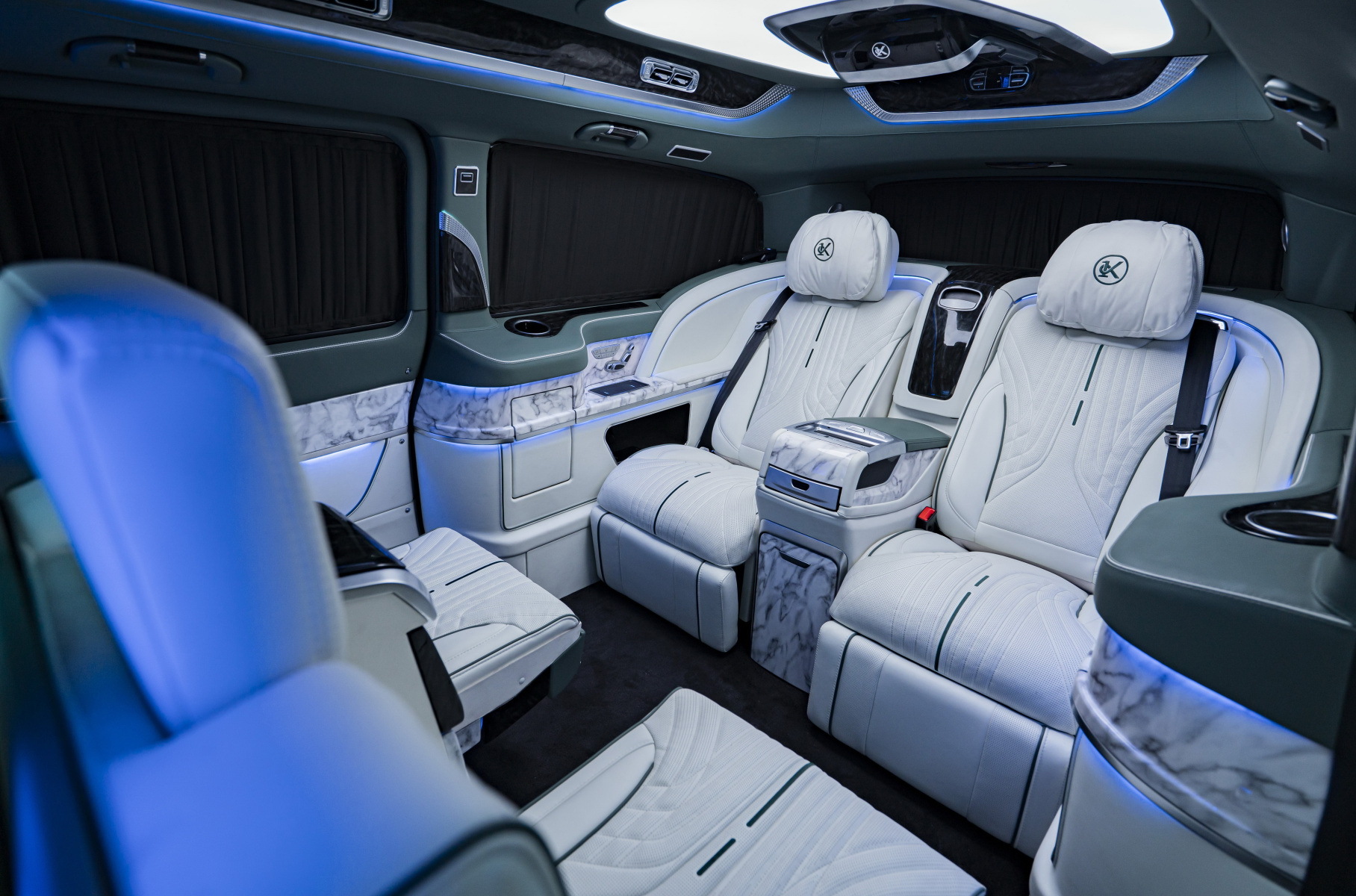 V class Maybach Interior