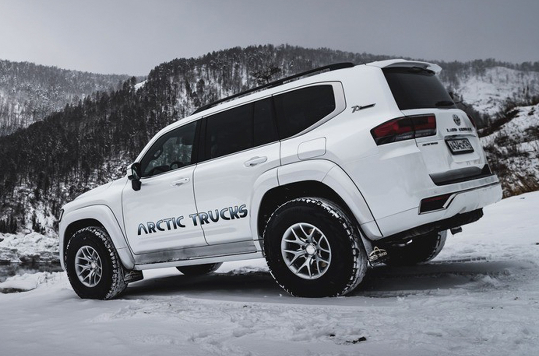 Lc300 Arctic Truck