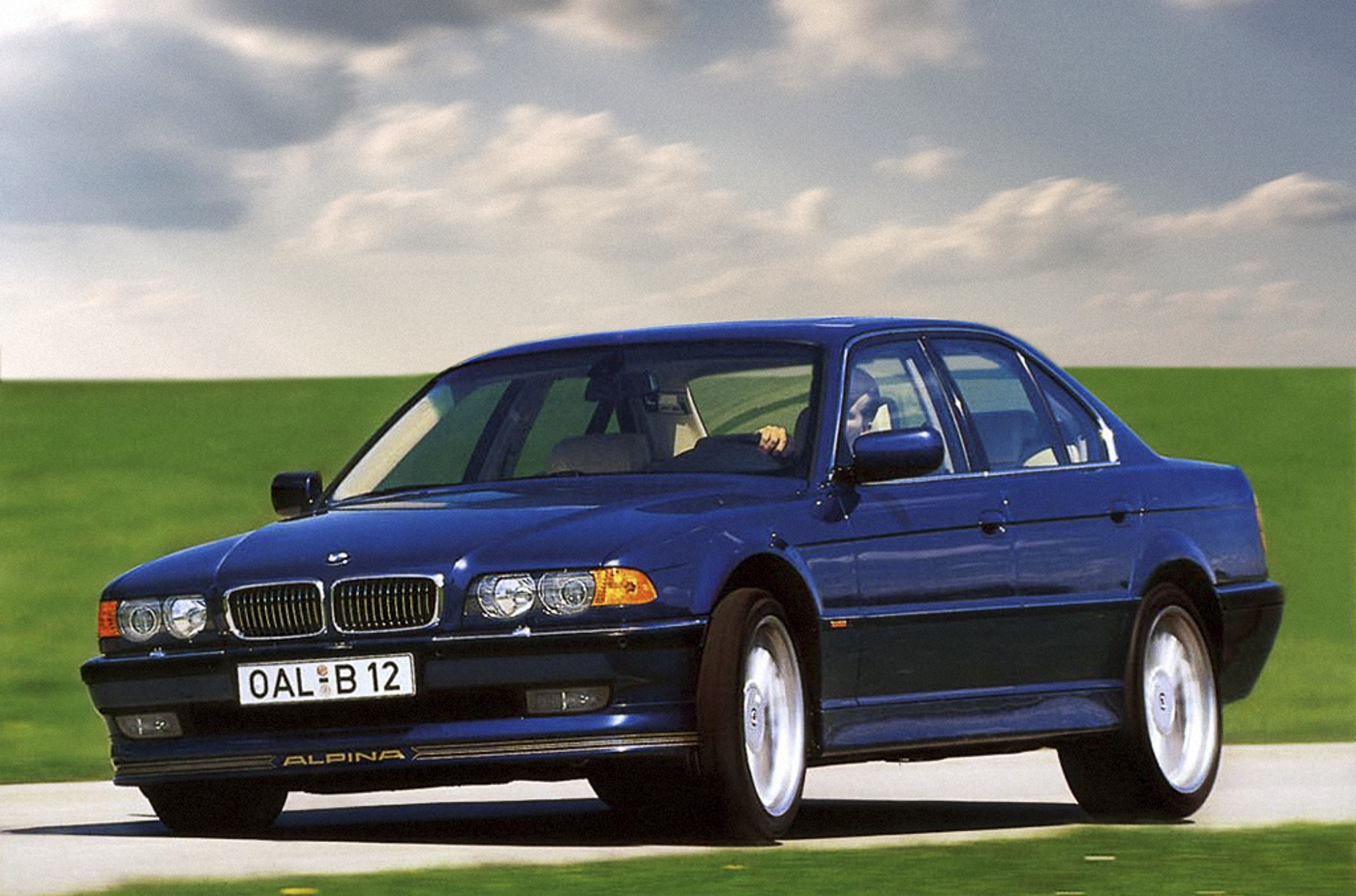 Бмв альпина. БМВ е38 Альпина. BMW e38 Alpina b12. BMW e38 Alpina b12 6.0. BMW 7 e38 Alpina.