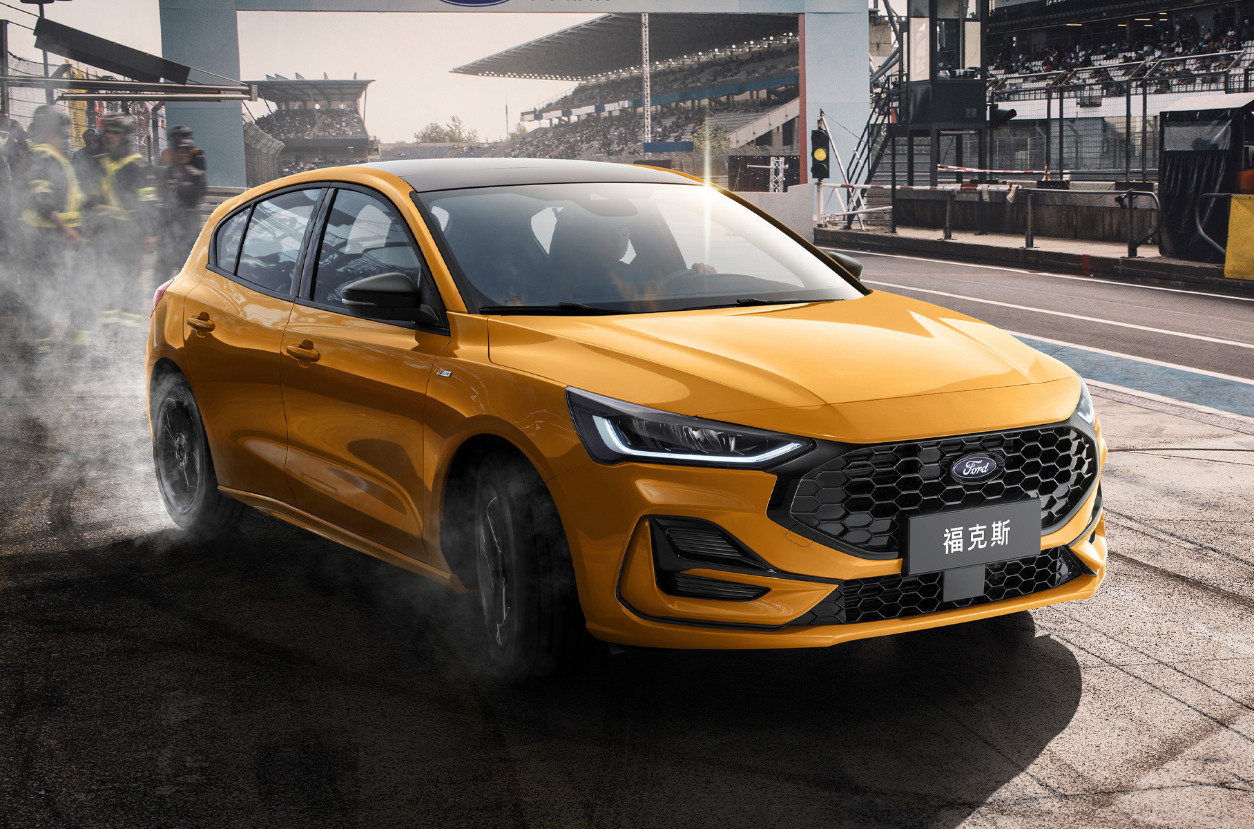 ###  Автомобили [появились в продаже](https://motor.ru/news/focusrussia-15-12-2022.htm) в разных городах.