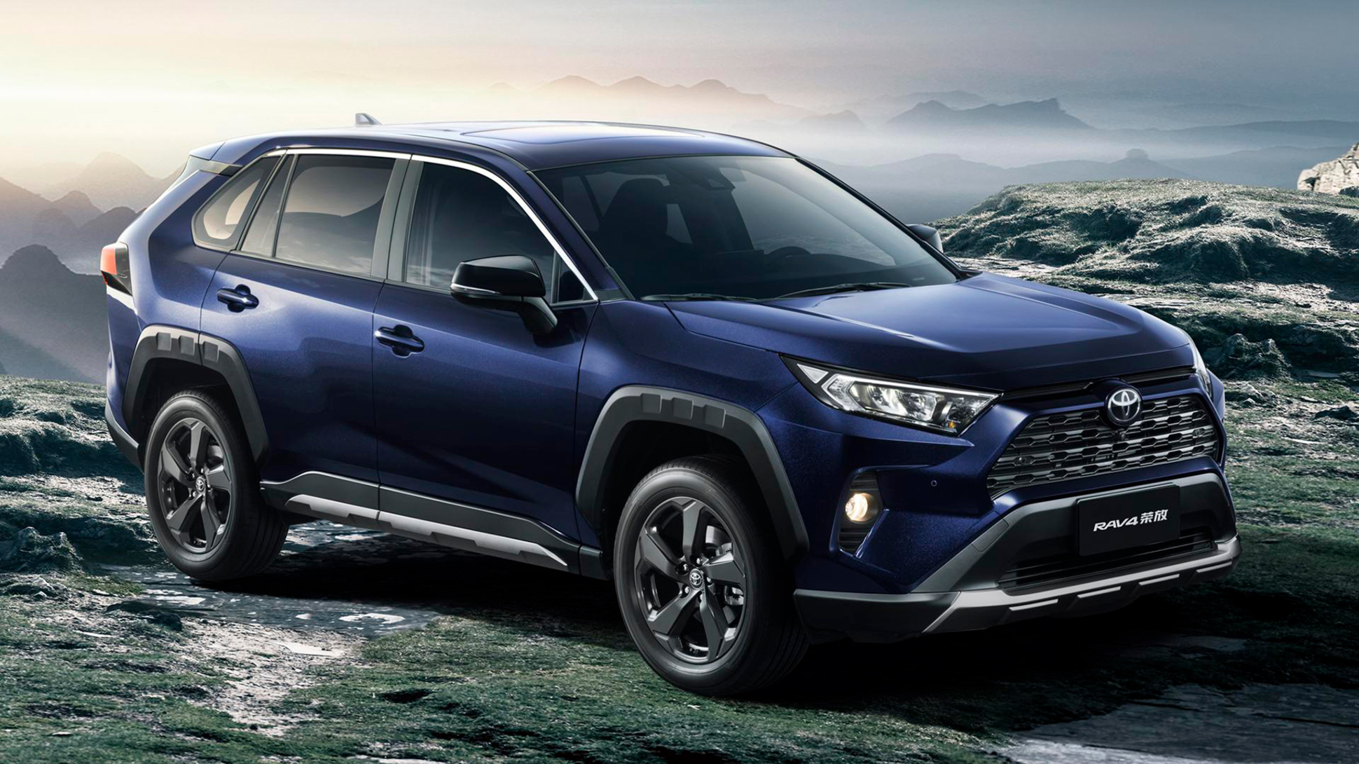 В России появились «дешевые» Toyota RAV4 из Китая с гарантией — Motor