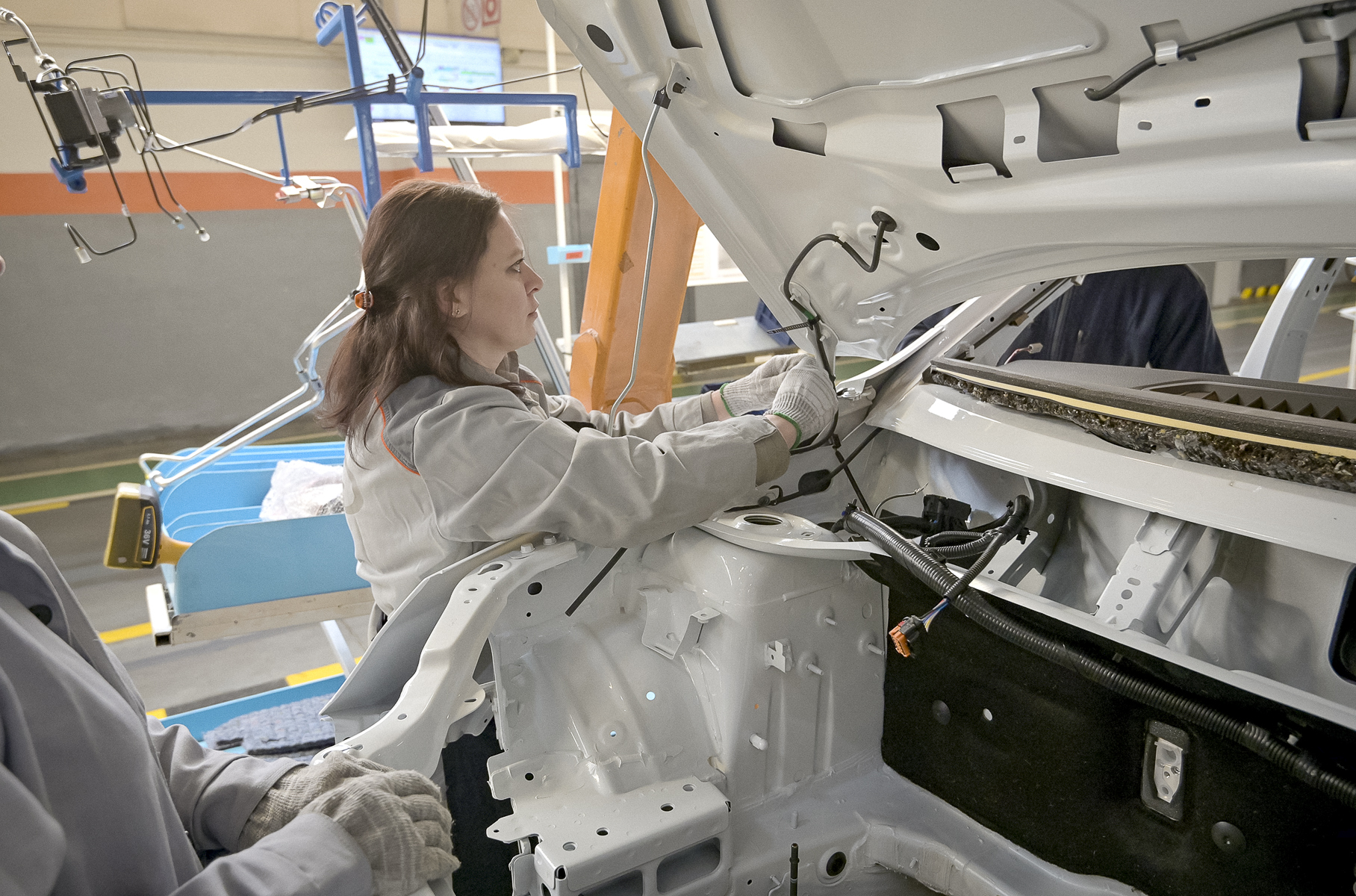 Автоваз к 2025 году перестанет производить lada