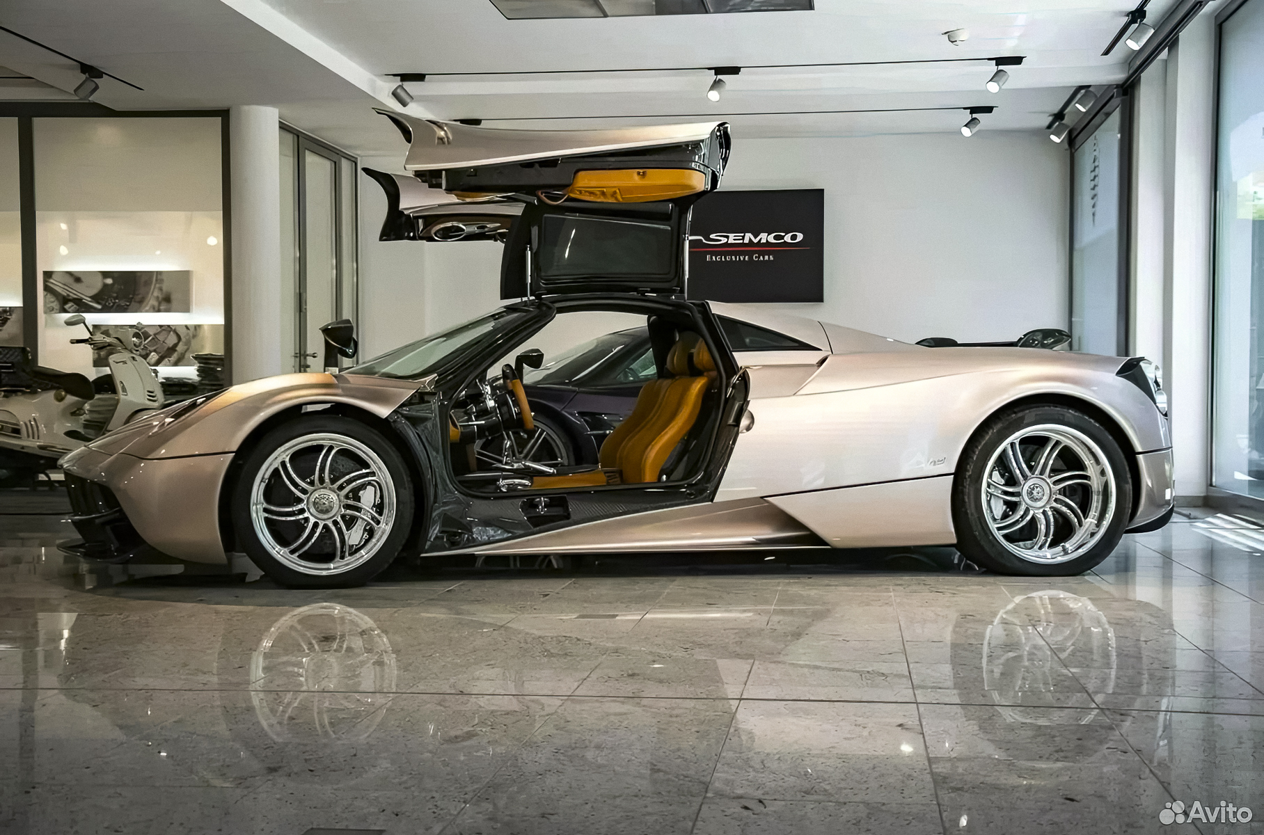 Россиянам предложили купить гиперкар Pagani Huayra за 230 миллионов рублей  — Motor