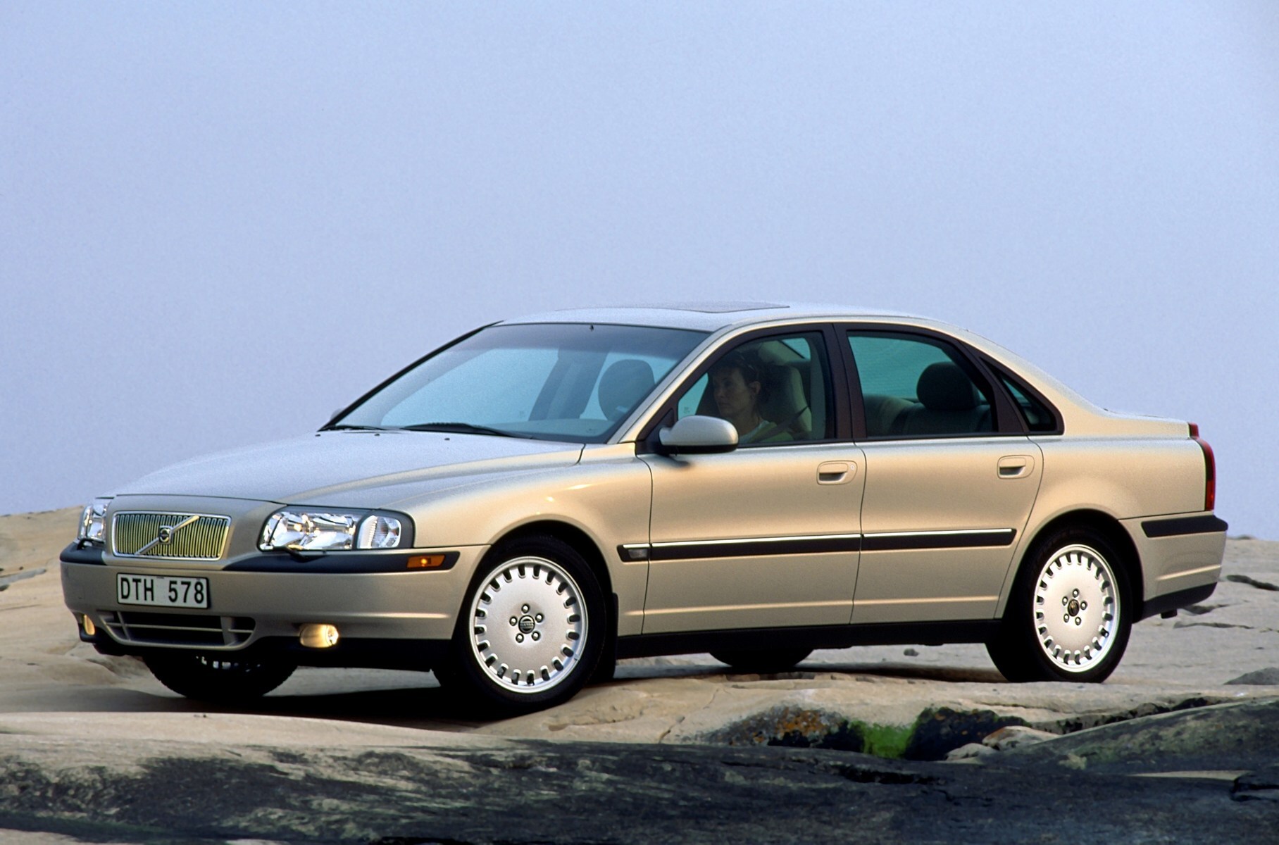 Volvo S80 первого поколения