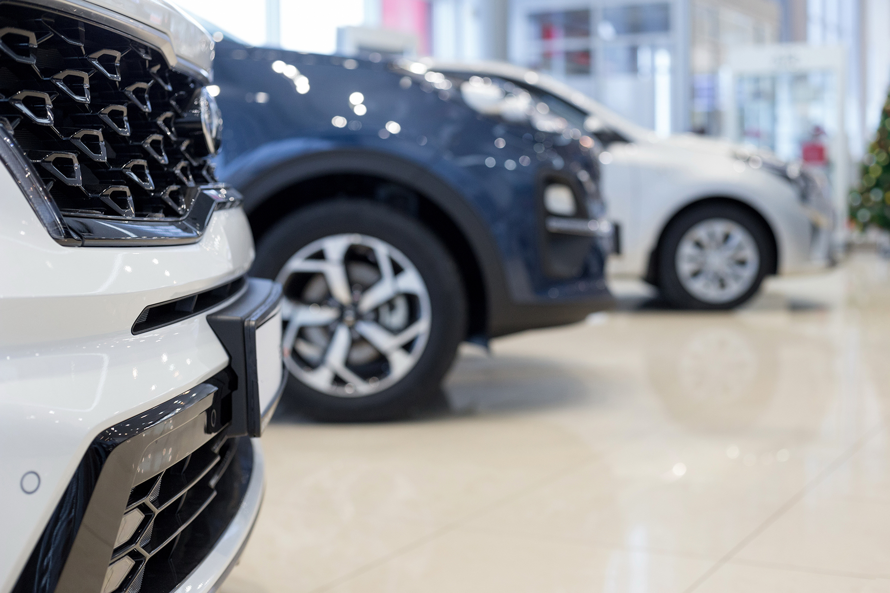 В России предложили запретить продавать машины дороже рекомендованных цен производителя