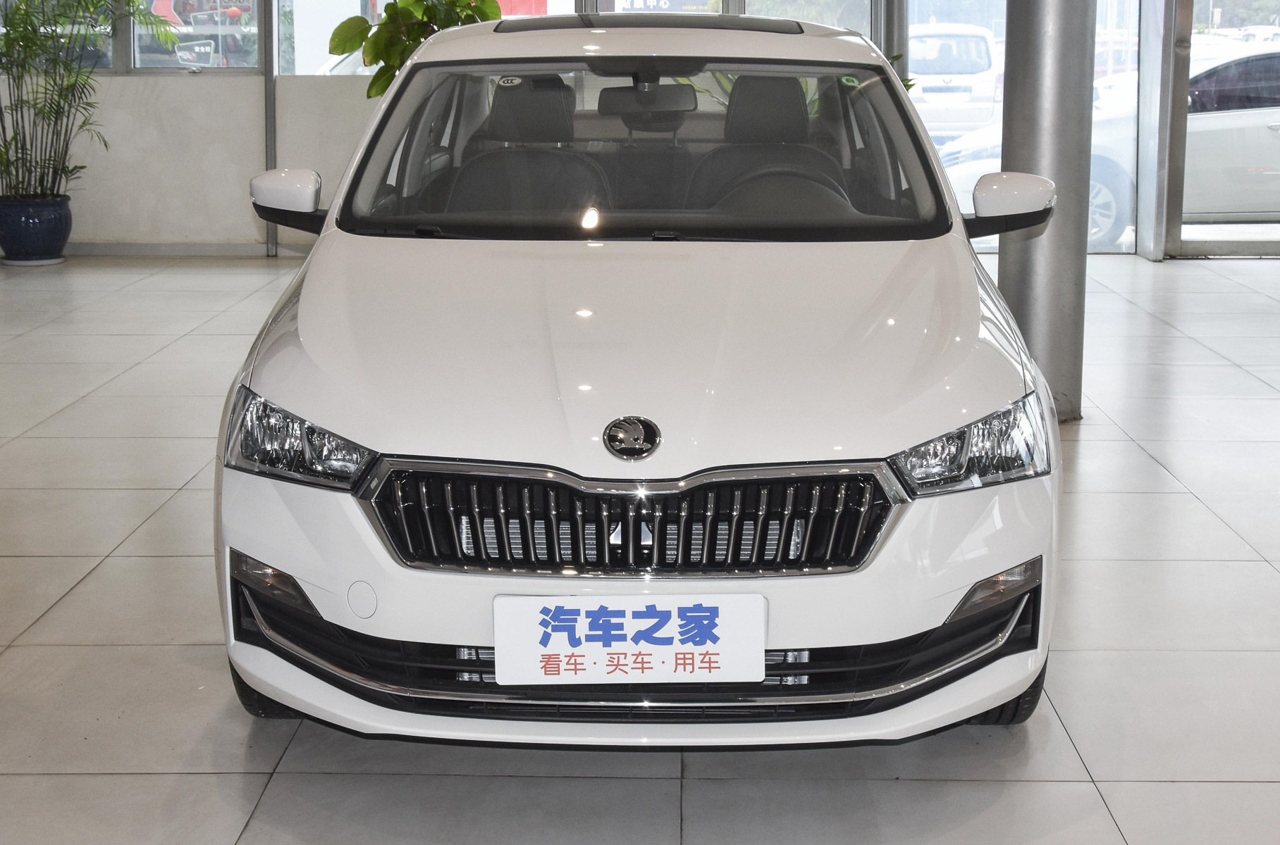 В Россию привезли китайский Skoda Rapid — Motor