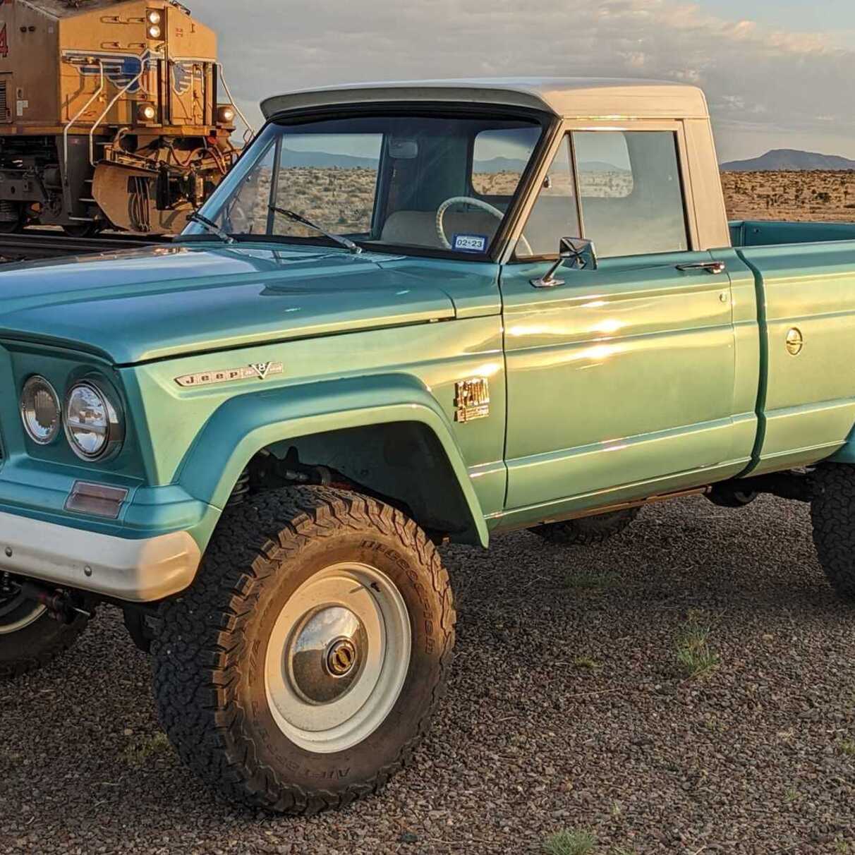 57-летний пикап Jeep Gladiator превратили в 707-сильный рестомод — Motor