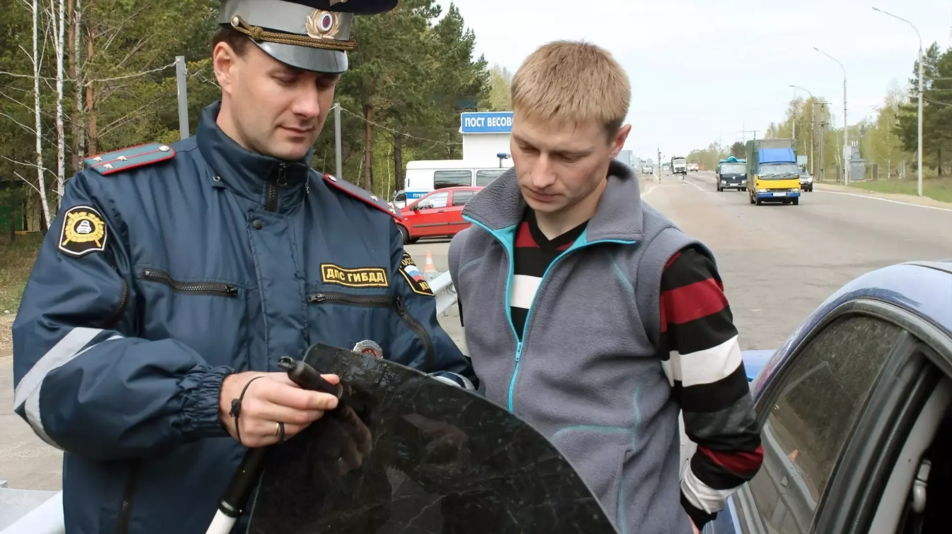 В России предлагают отменить штраф за тонировку боковых стекол автомобилей  — Motor