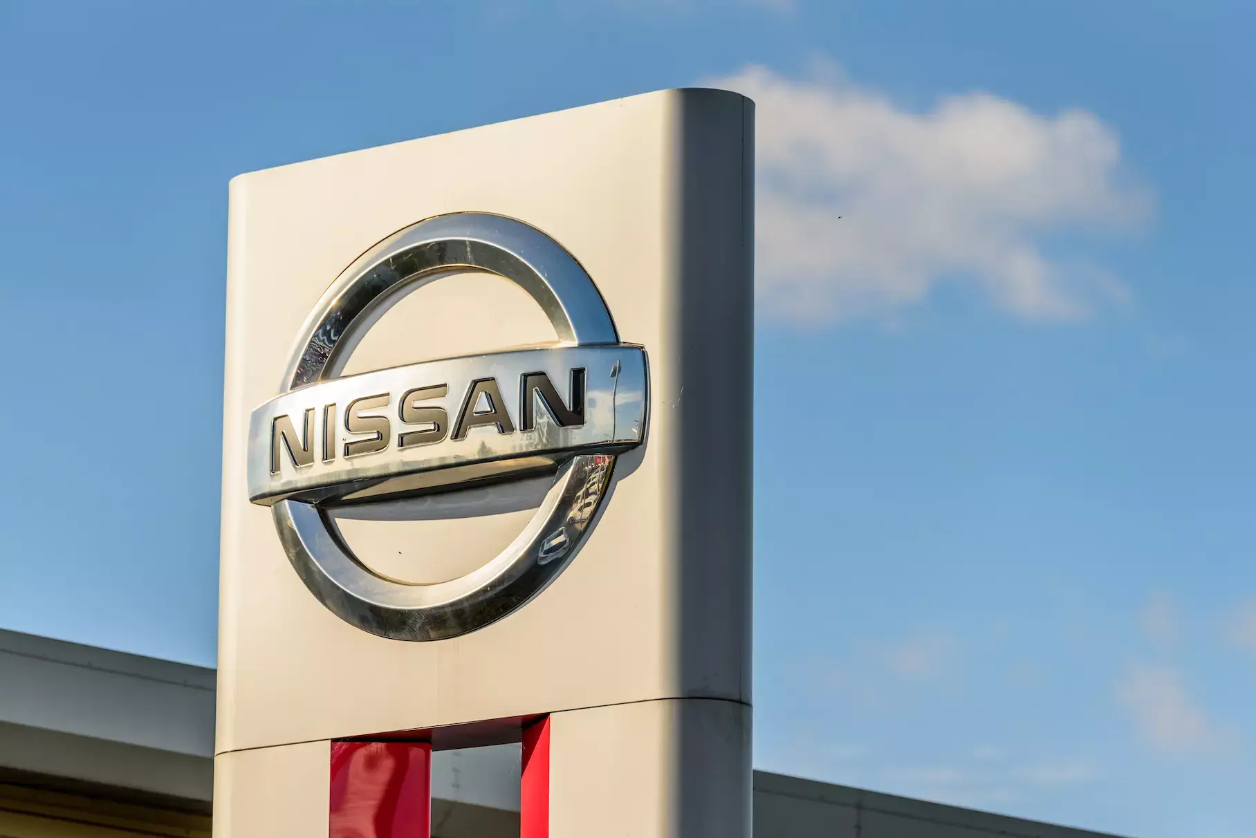 Уход из России обернулся для компании Nissan убытками в размере 893 миллиона долларов
