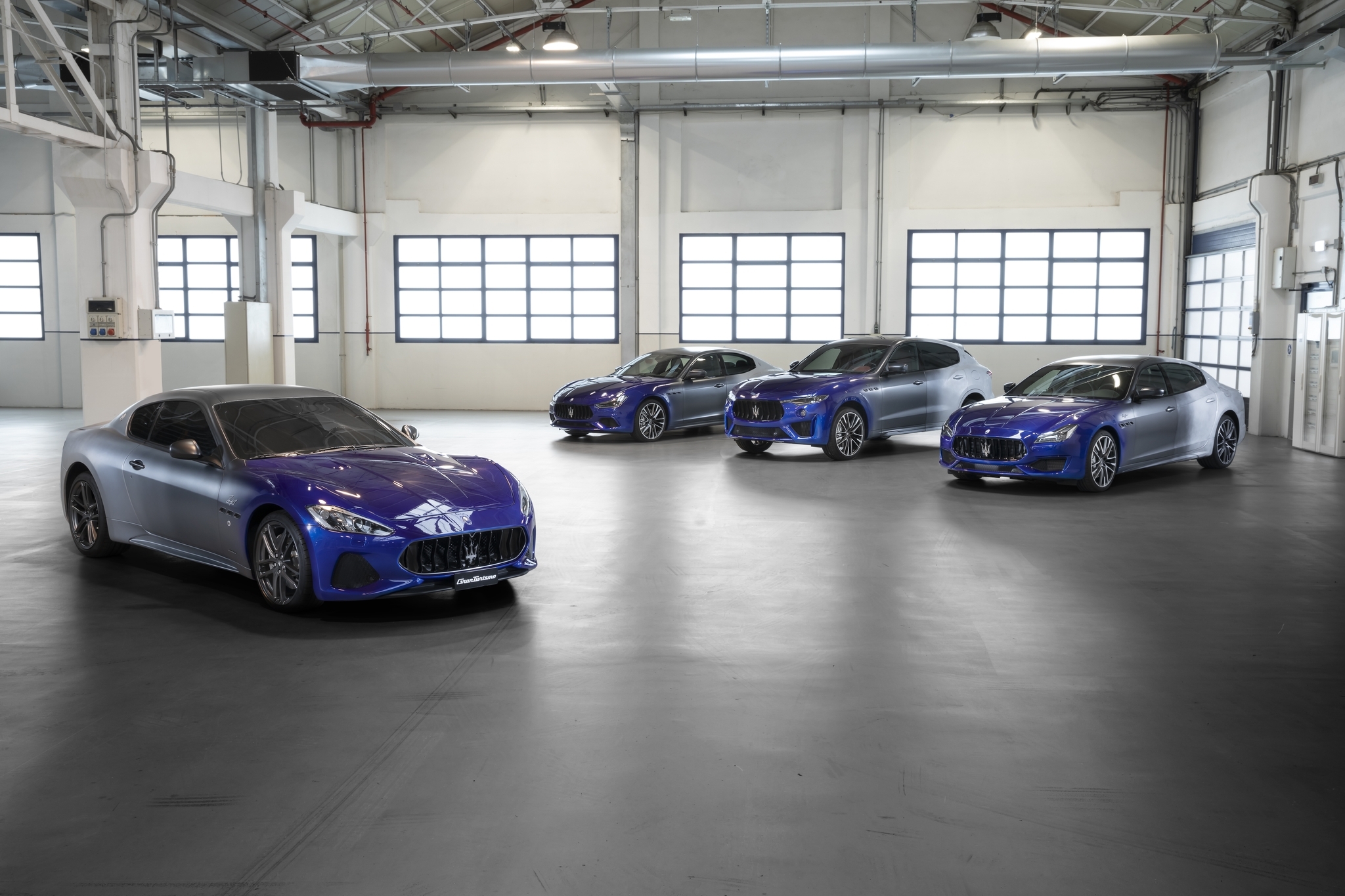 Компания Maserati выпустила прощальную версию Ultima для моделей Ghibli и Levante